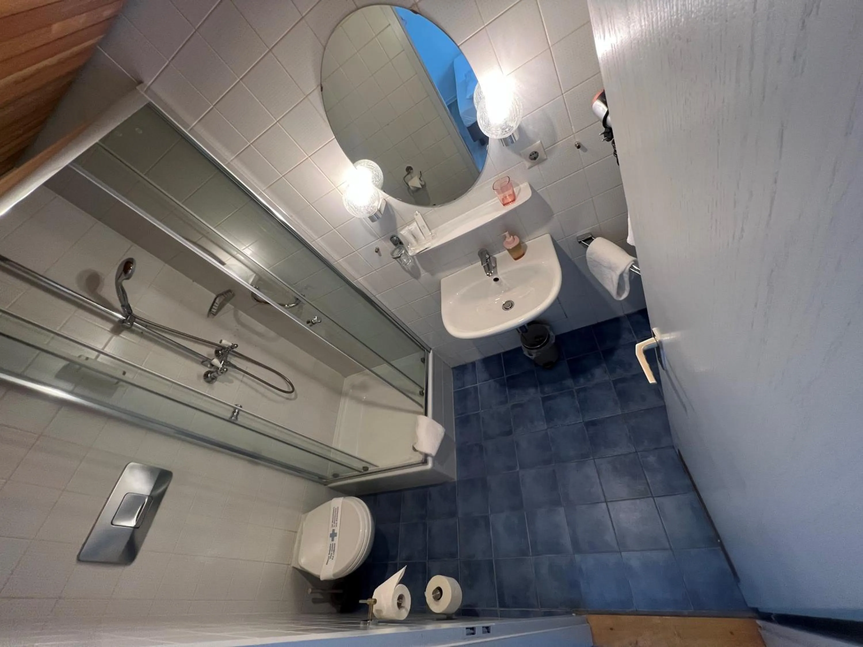 Bathroom in Hotel Bitzer Backnang