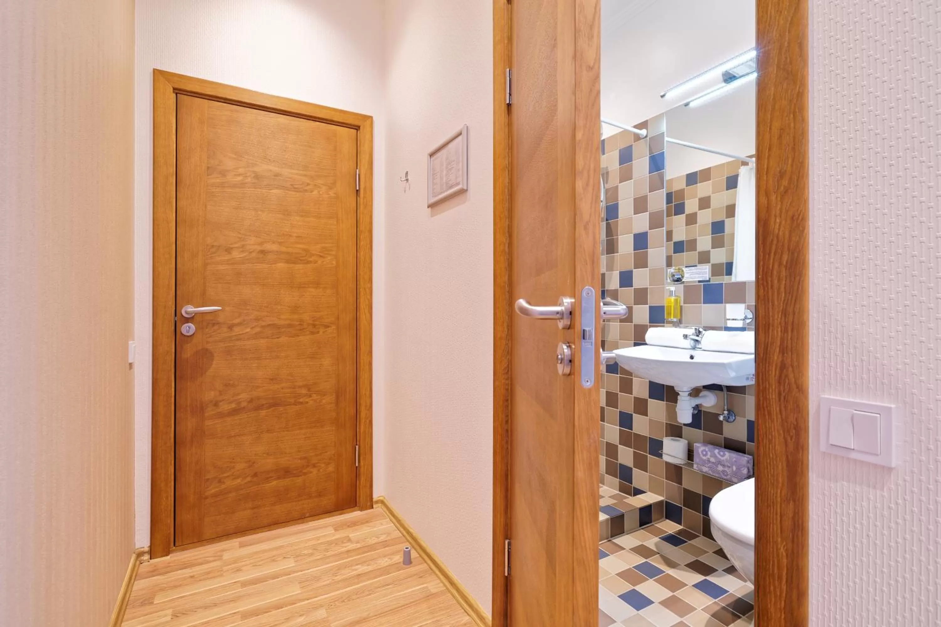 Shower in RIGAAPARTMENT SONADA Family Aparthotel - Private Parking