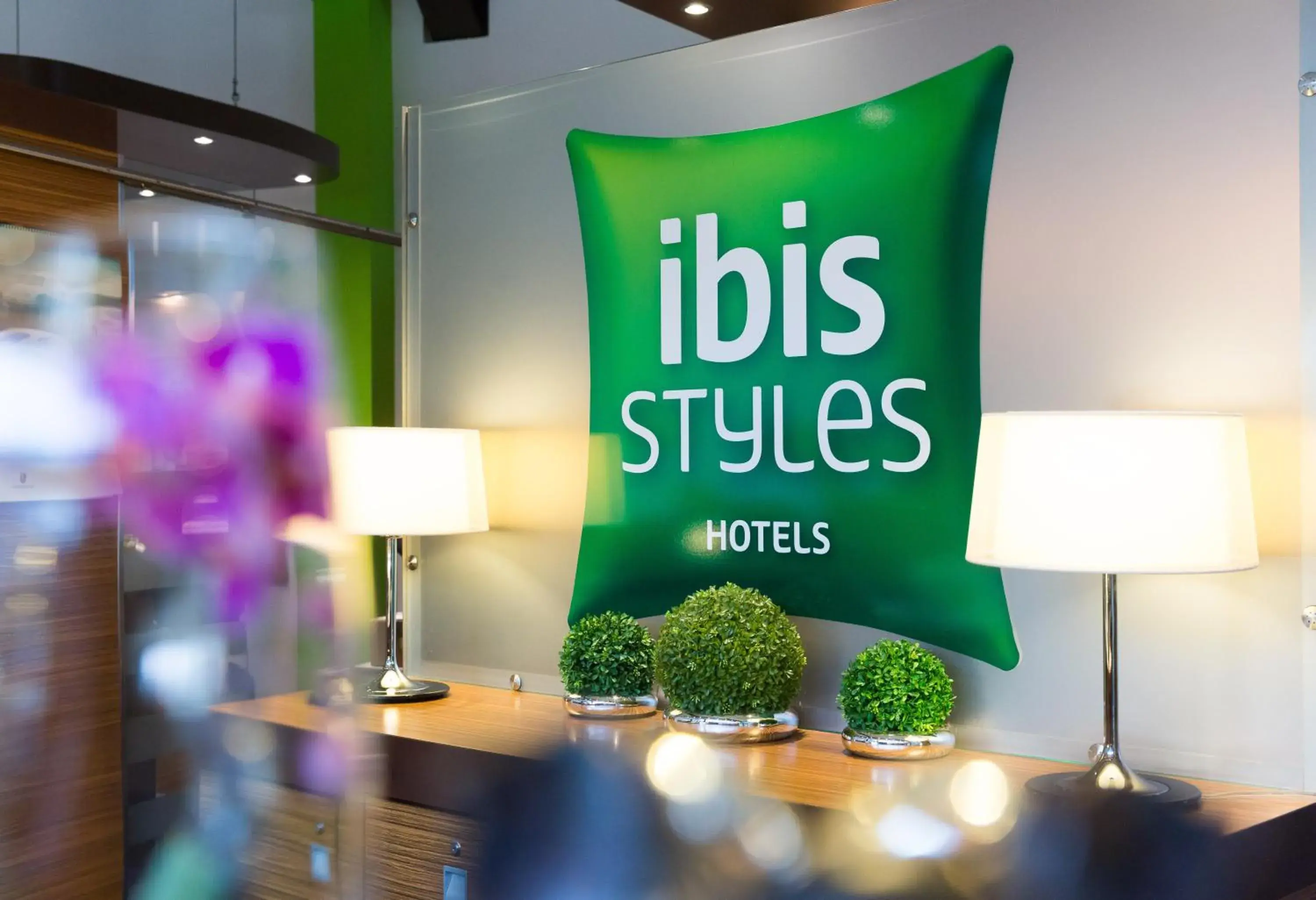 Lobby or reception in ibis Styles Leipzig