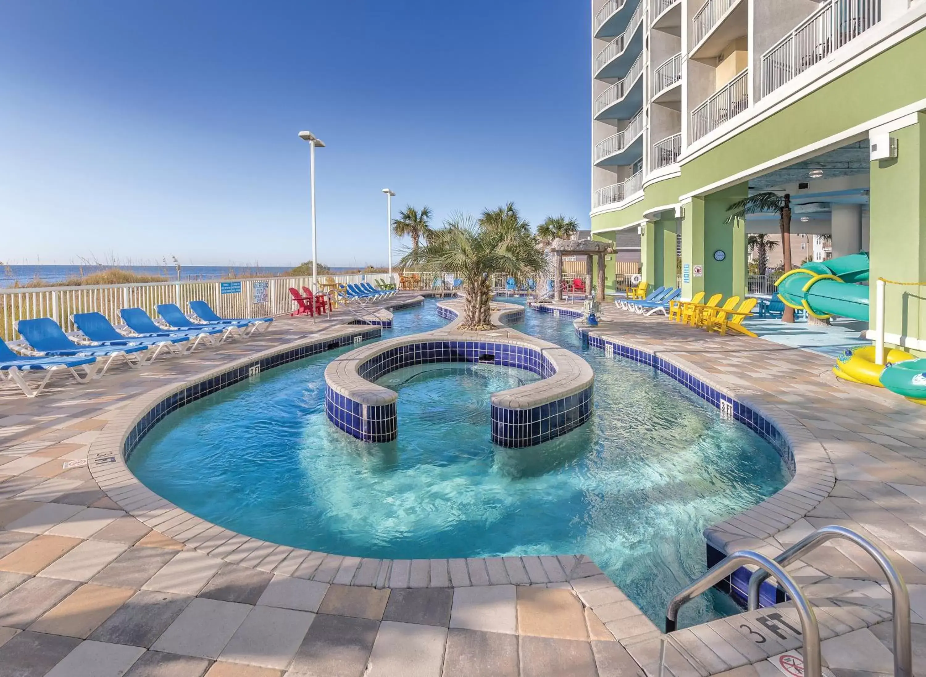 Swimming Pool in Club Wyndham Towers on the Grove