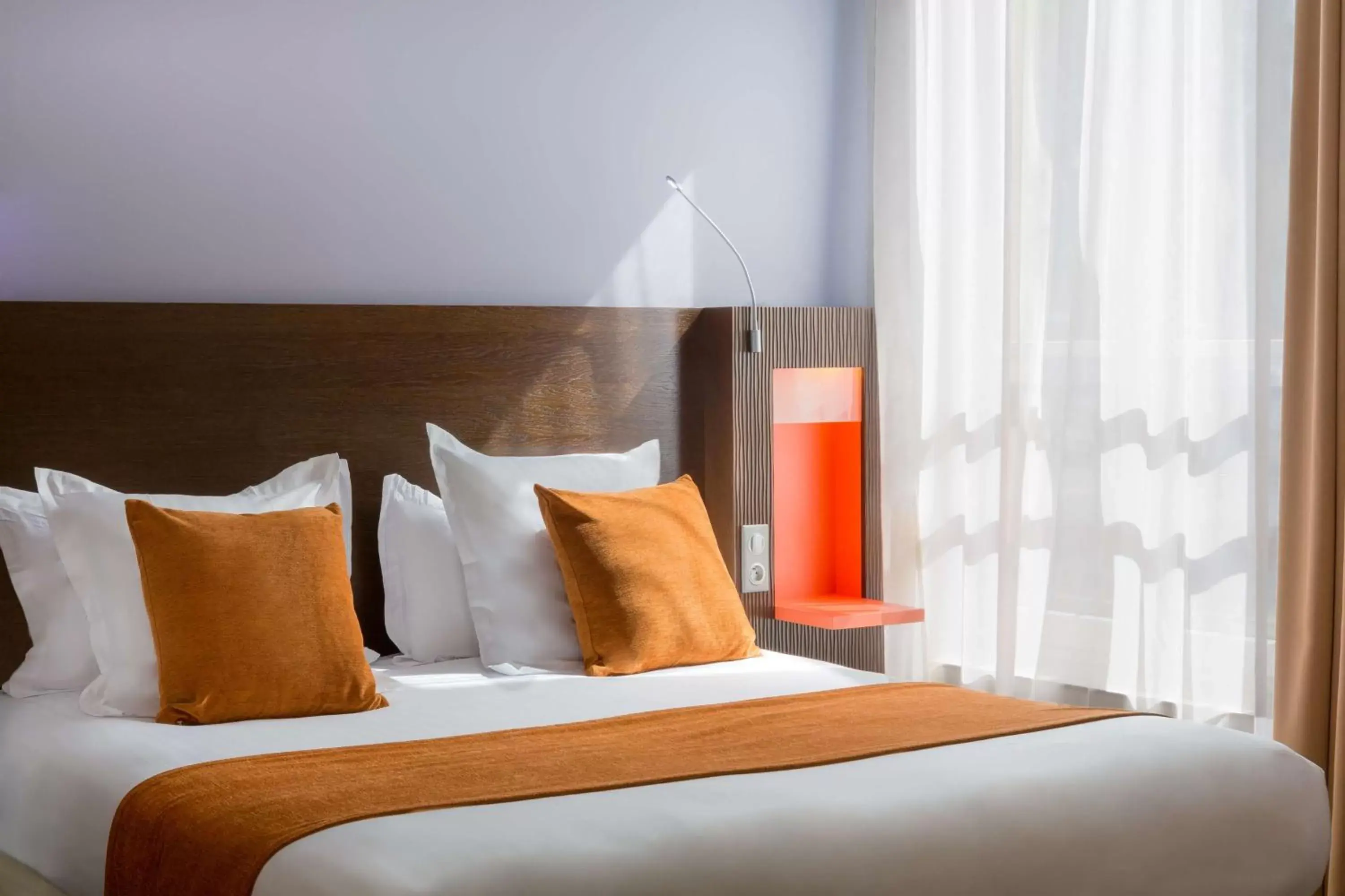 Photo of the whole room, Bed in Best Western Seine West Hotel Photo of the whole room, Bed in Best Western Seine West Hotel