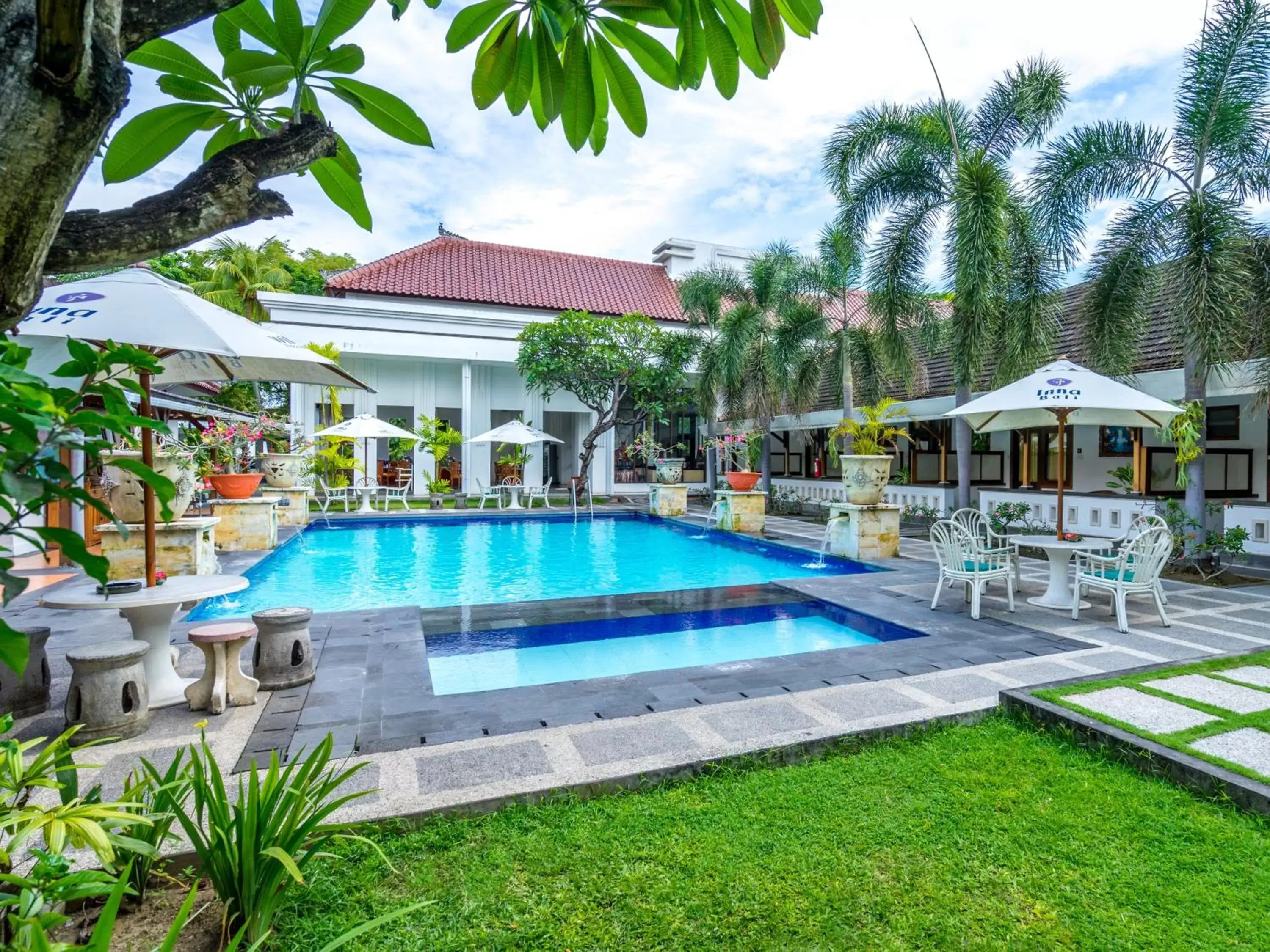 Swimming Pool in Inna Bali Heritage Hotel