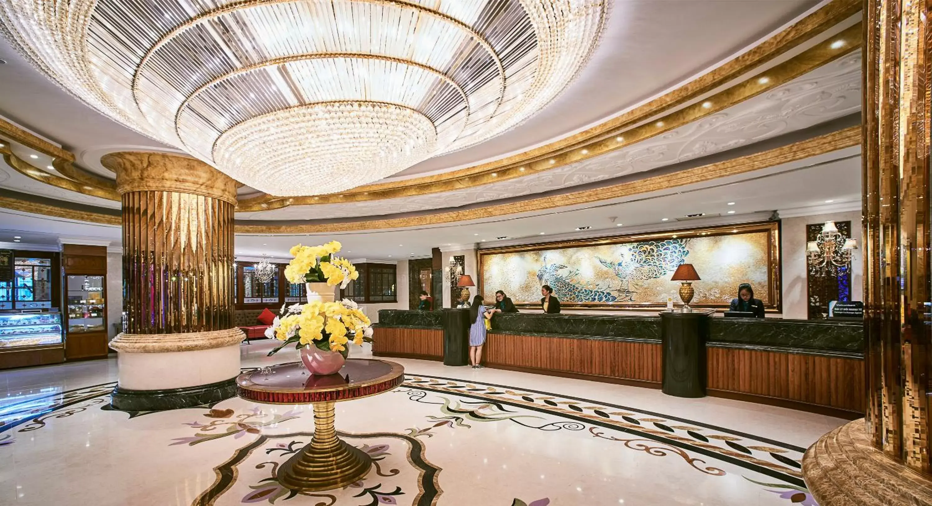 Lobby or reception, Lobby/Reception in Windsor Plaza Hotel