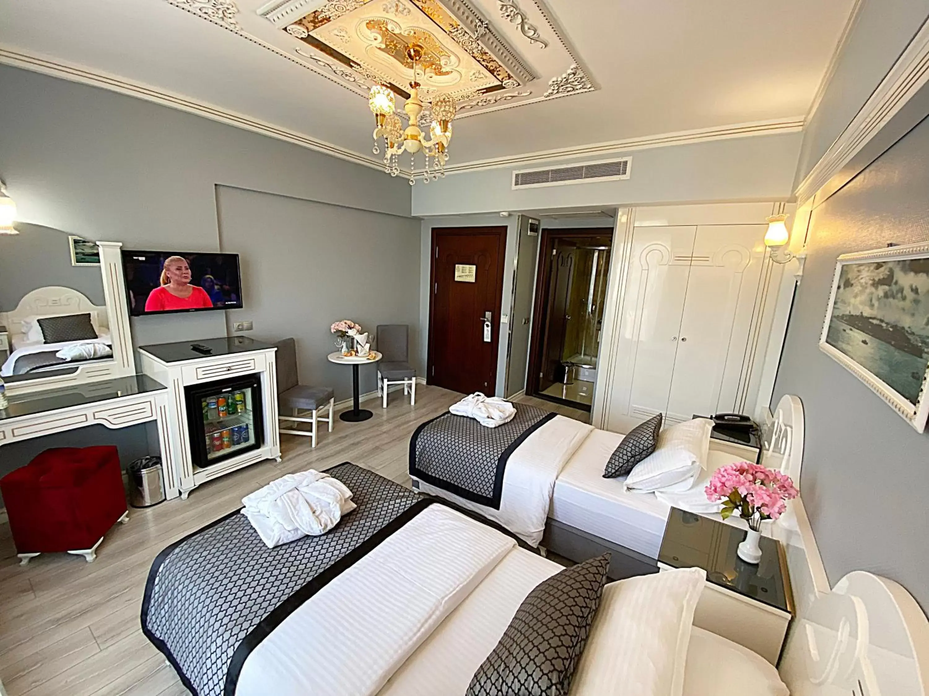 Bed in Gülhanepark Hotel & Spa Bed in Gülhanepark Hotel & Spa