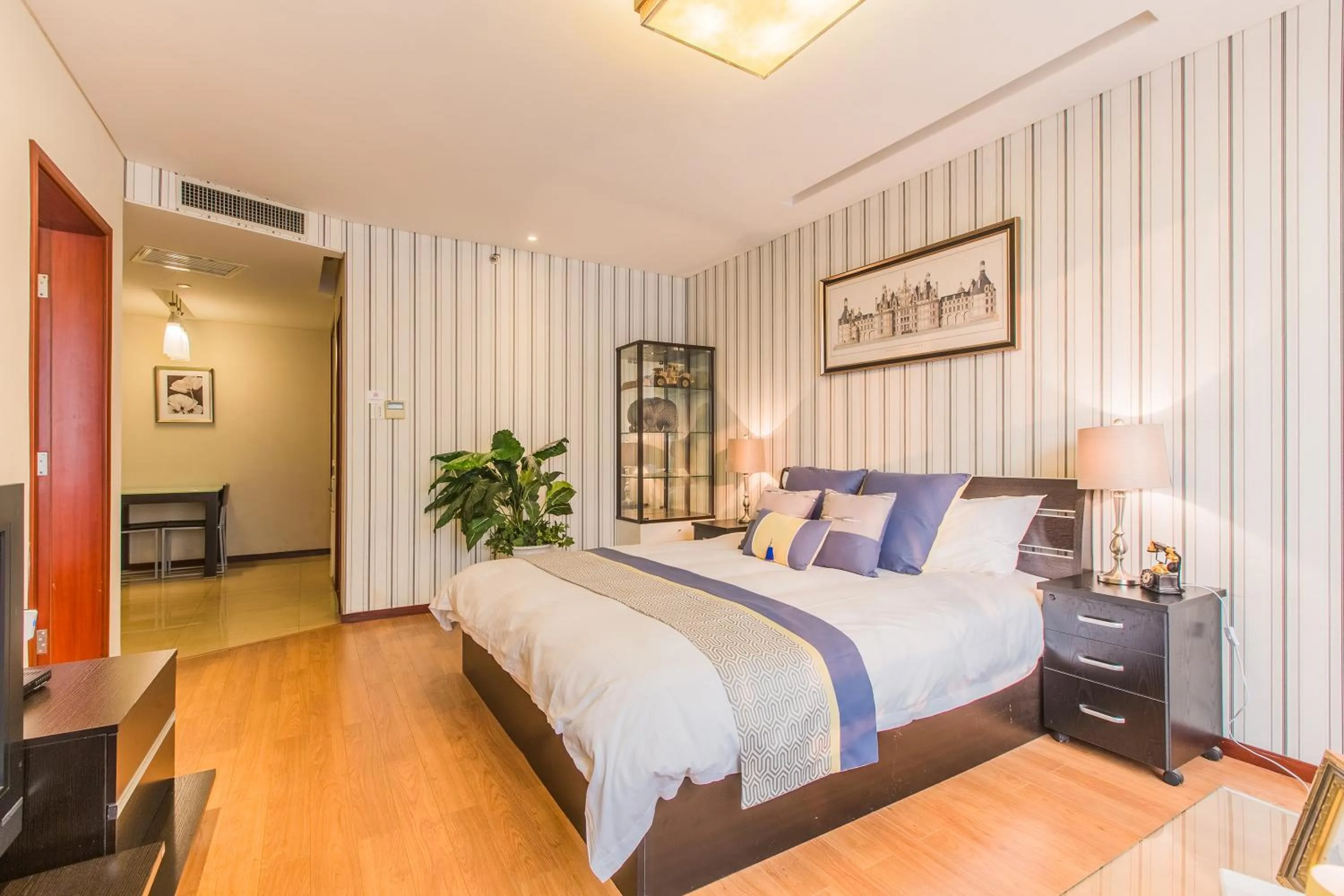 Bed in Westlake 7 Service Apartment