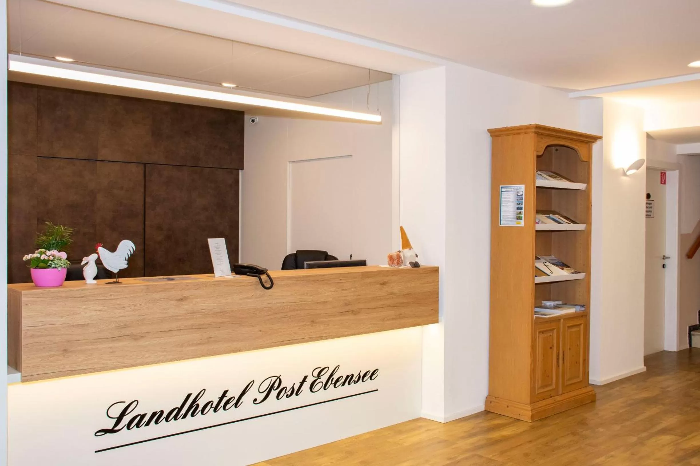 Lobby or reception in Landhotel Post Ebensee am Traunsee ***S