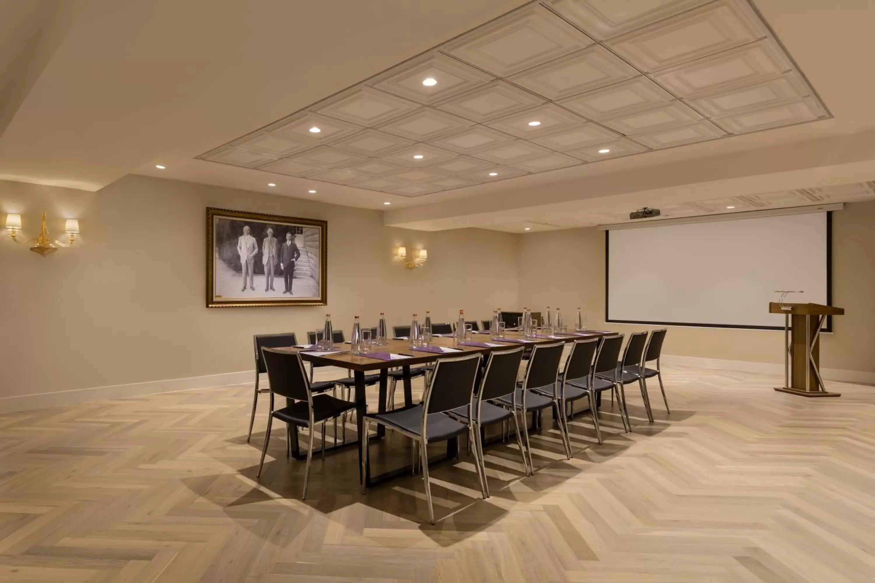 Meeting/conference room in Herbert Samuel Jerusalem