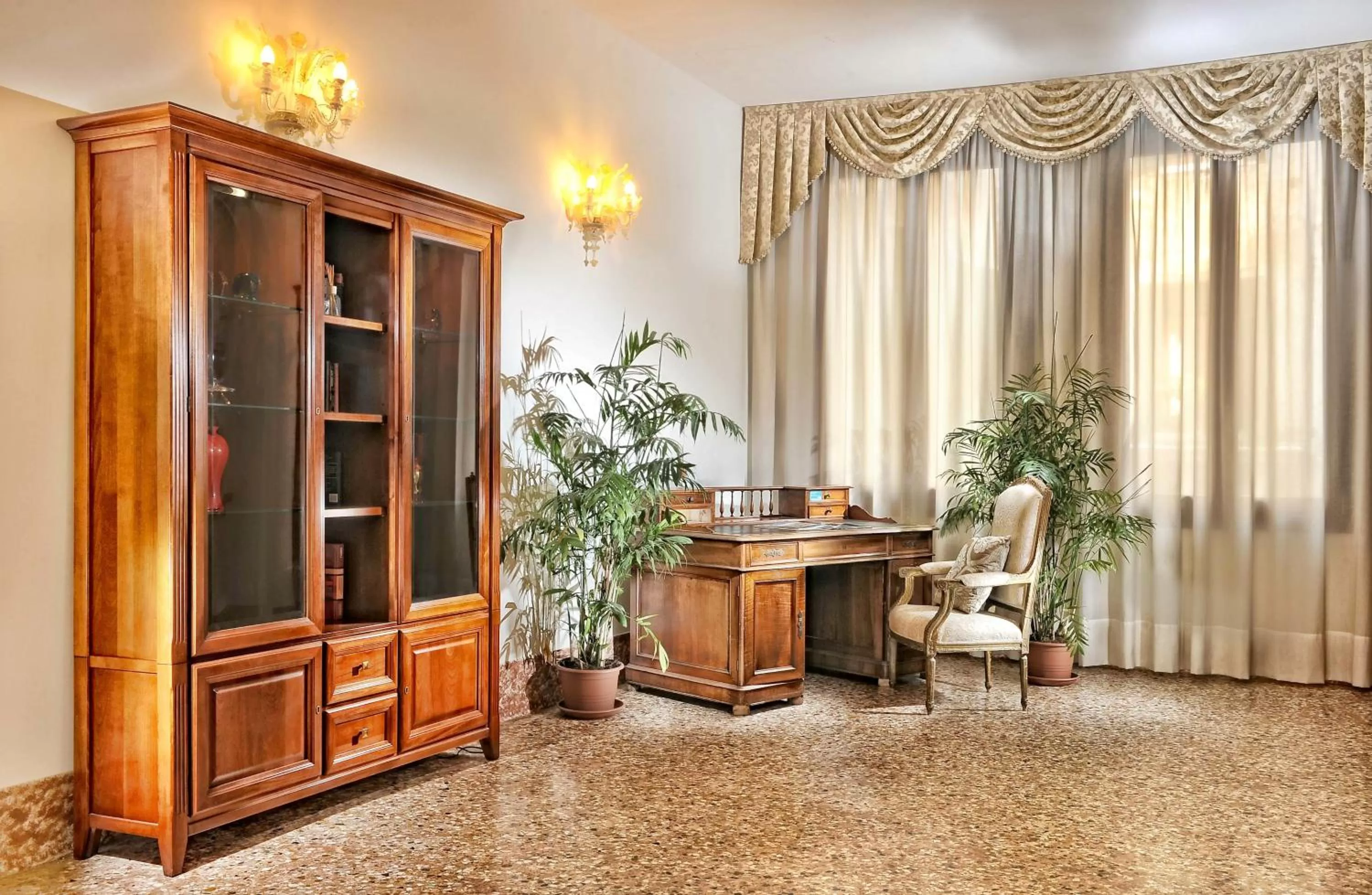 Decorative detail in Hotel Palazzo Vitturi