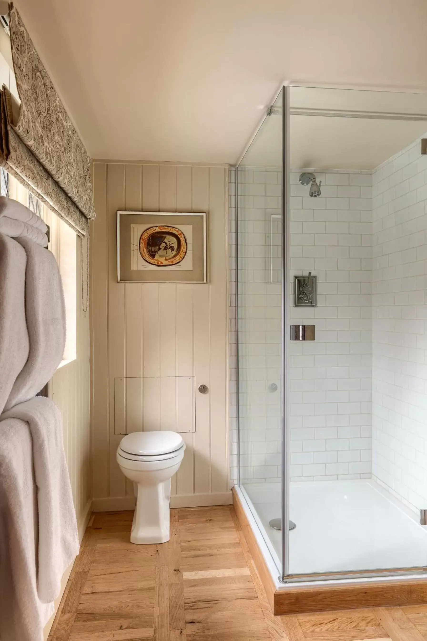 Shower, Bathroom in The Falstaff in Canterbury