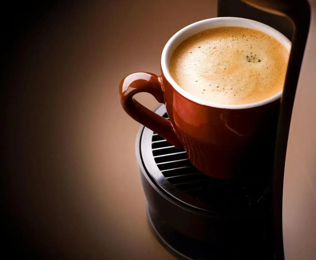 Coffee/tea facilities in Sarovara Deluxe Rooms