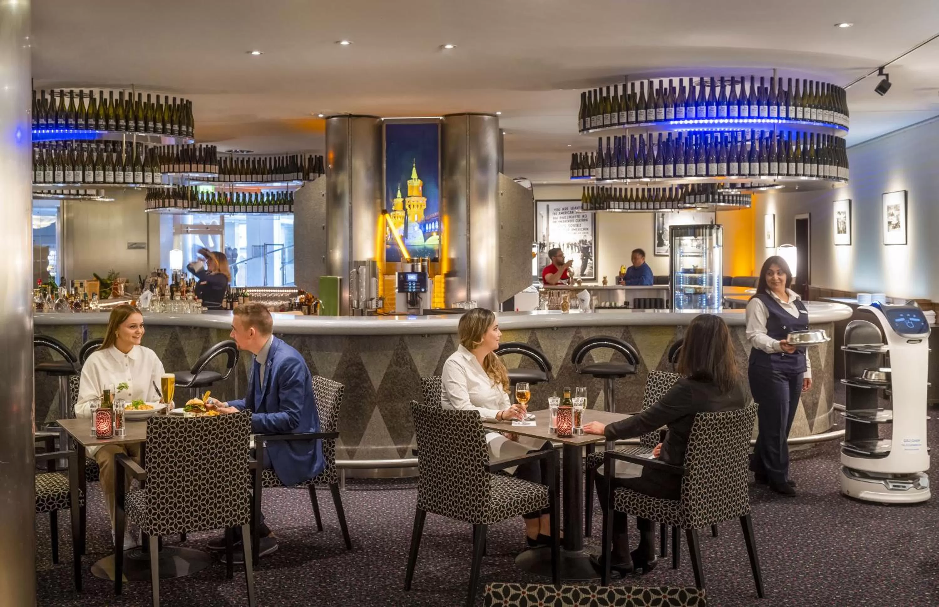 Restaurant/places to eat in Maritim proArte Hotel Berlin