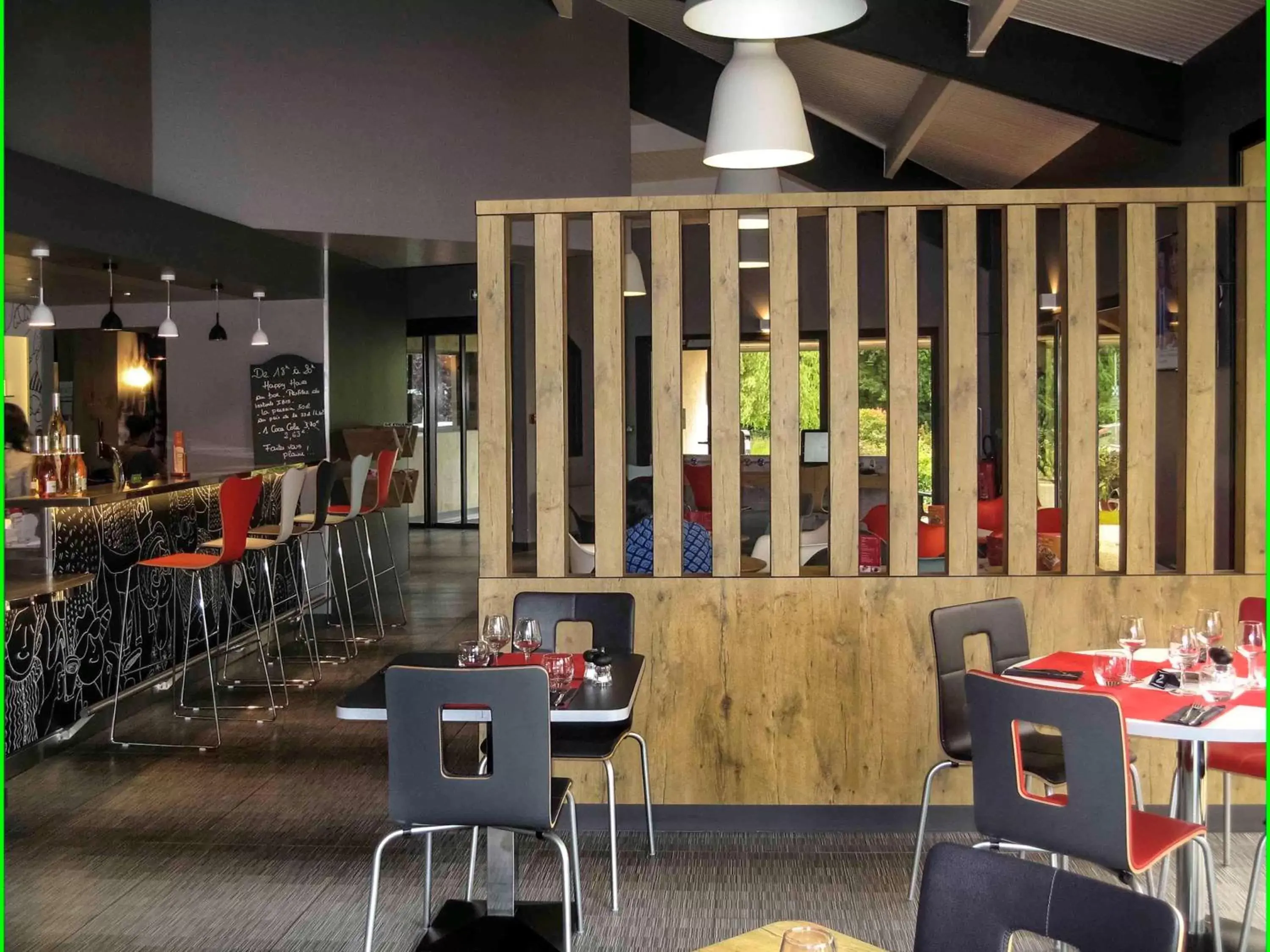 Restaurant/places to eat in ibis Amboise