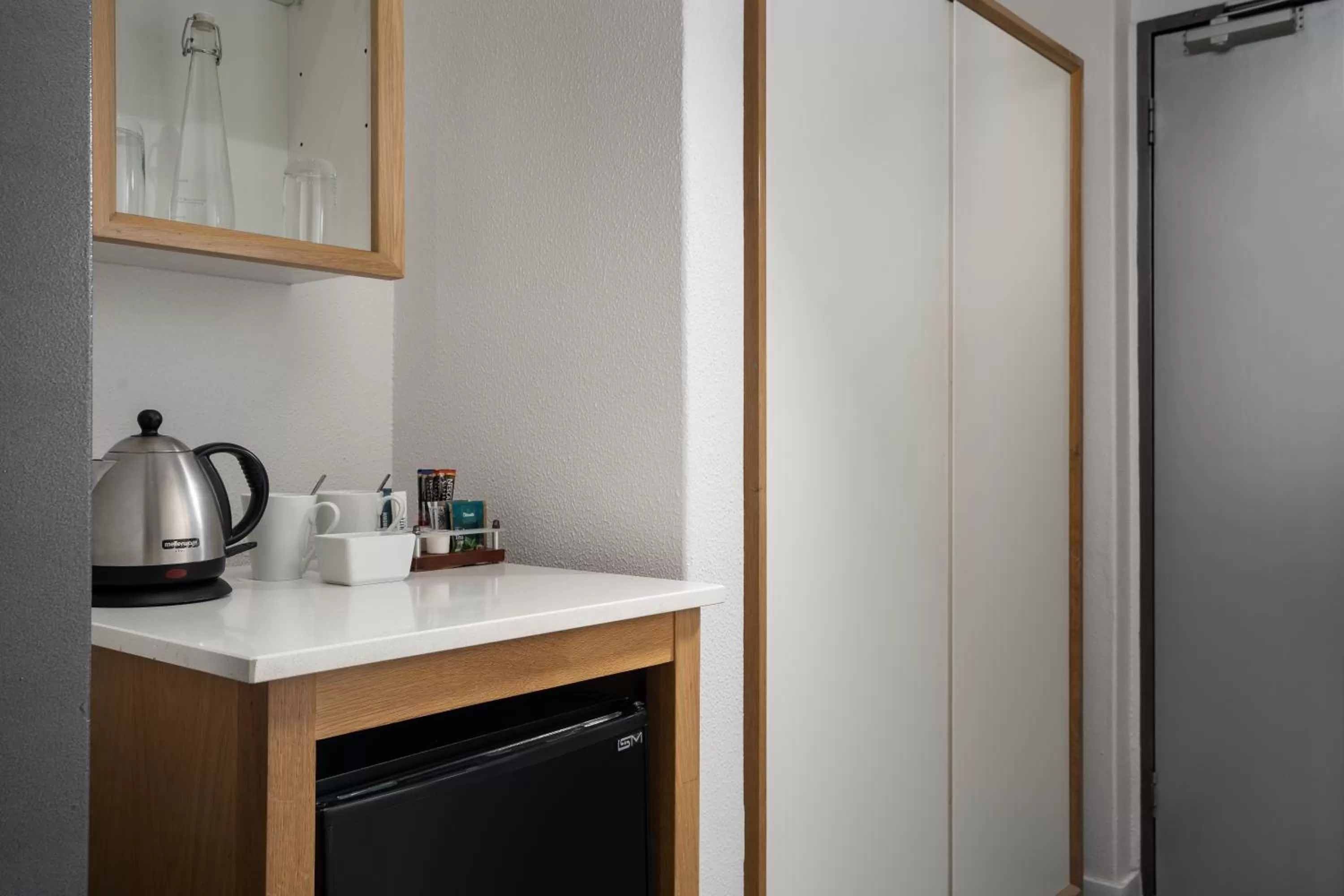 Coffee/tea facilities in Protea Hotel by Marriott Cape Town Sea Point