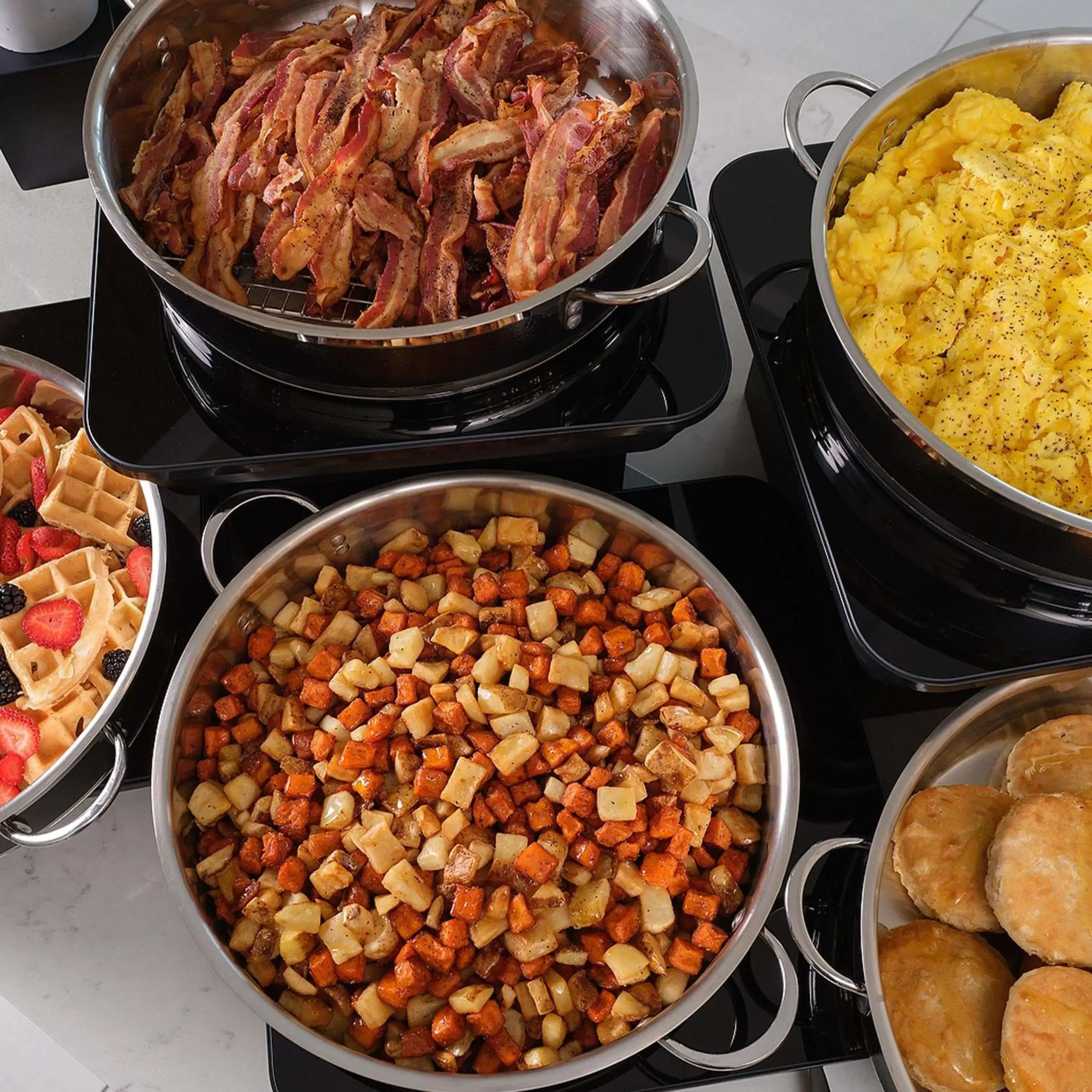 Breakfast, Food in Hilton Garden Inn Grapevine At Silverlake Crossing, Tx