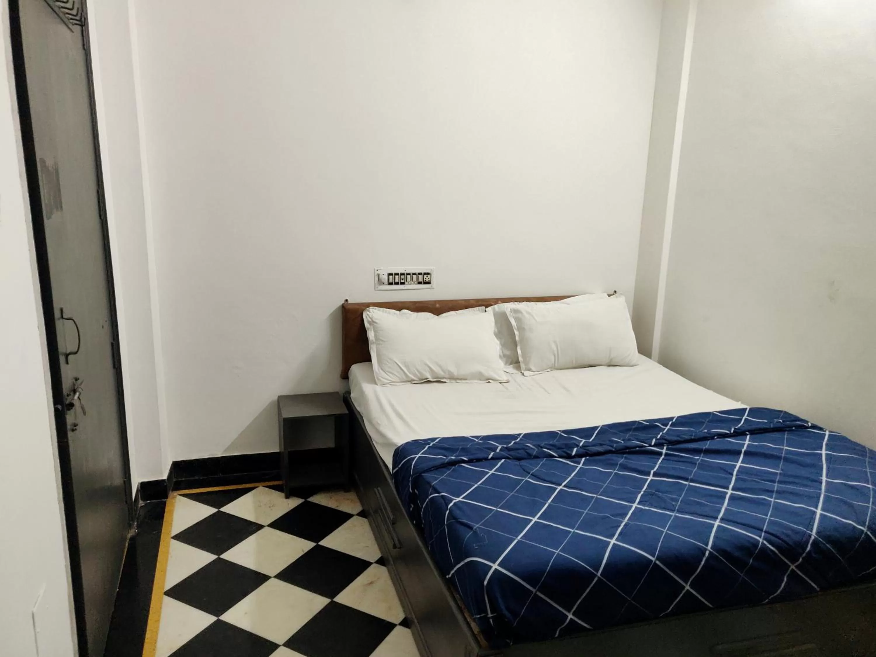 Bedroom, Bed in Hotel VIP