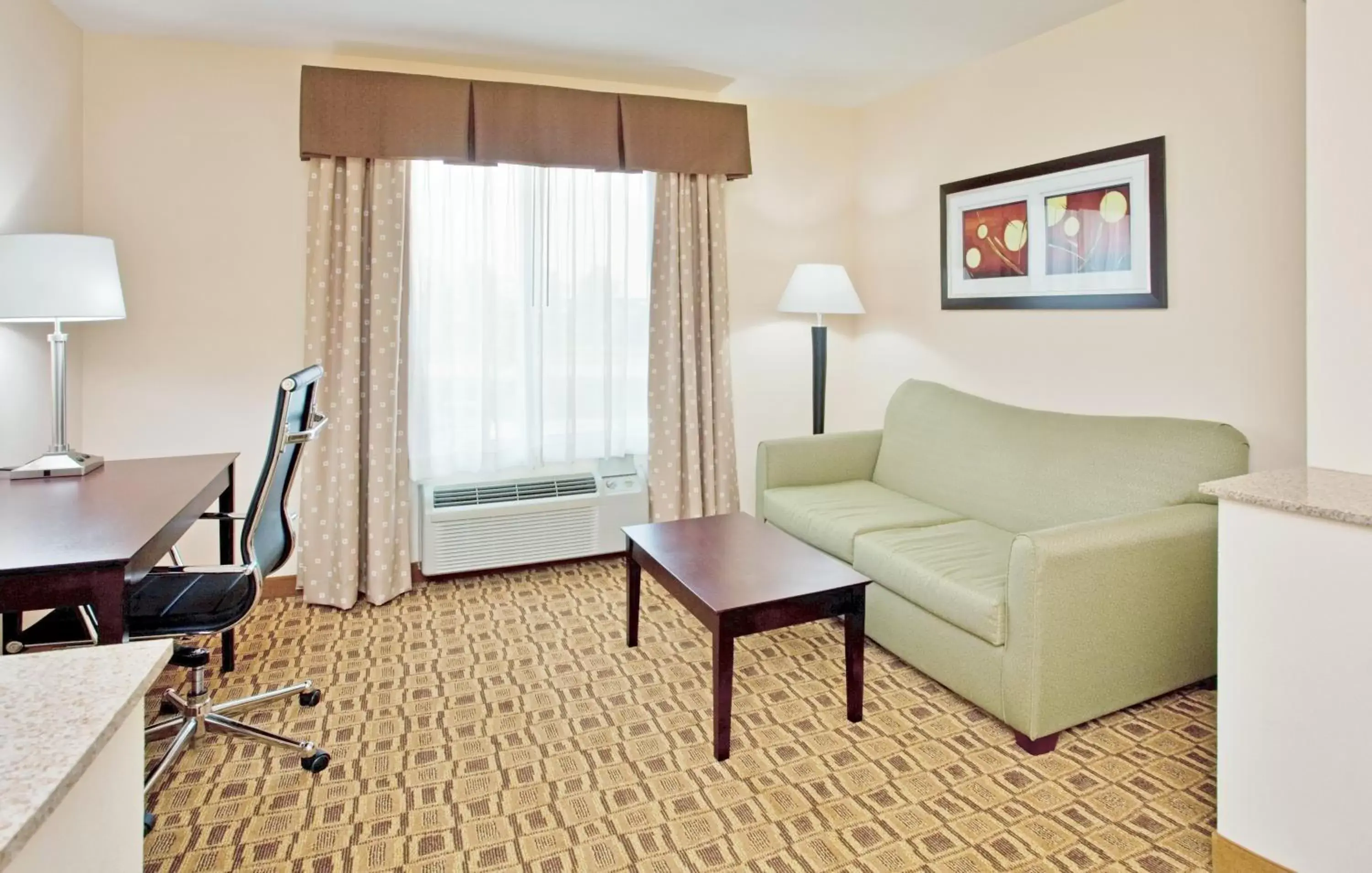 Photo of the whole room, Seating Area in Holiday Inn Express Boonville, an IHG Hotel
