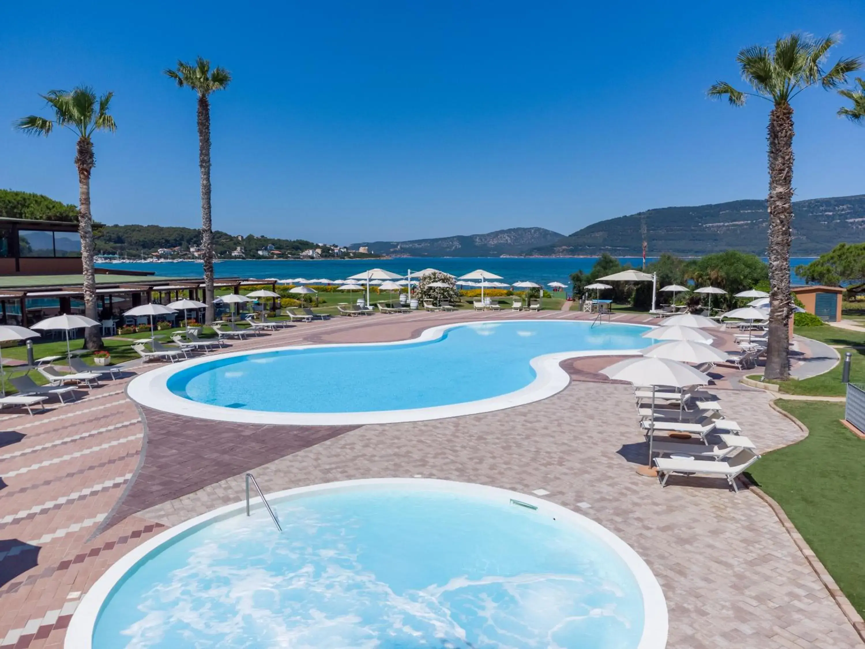 Pool view, Swimming Pool in Hotel Corte Rosada Resort & Spa