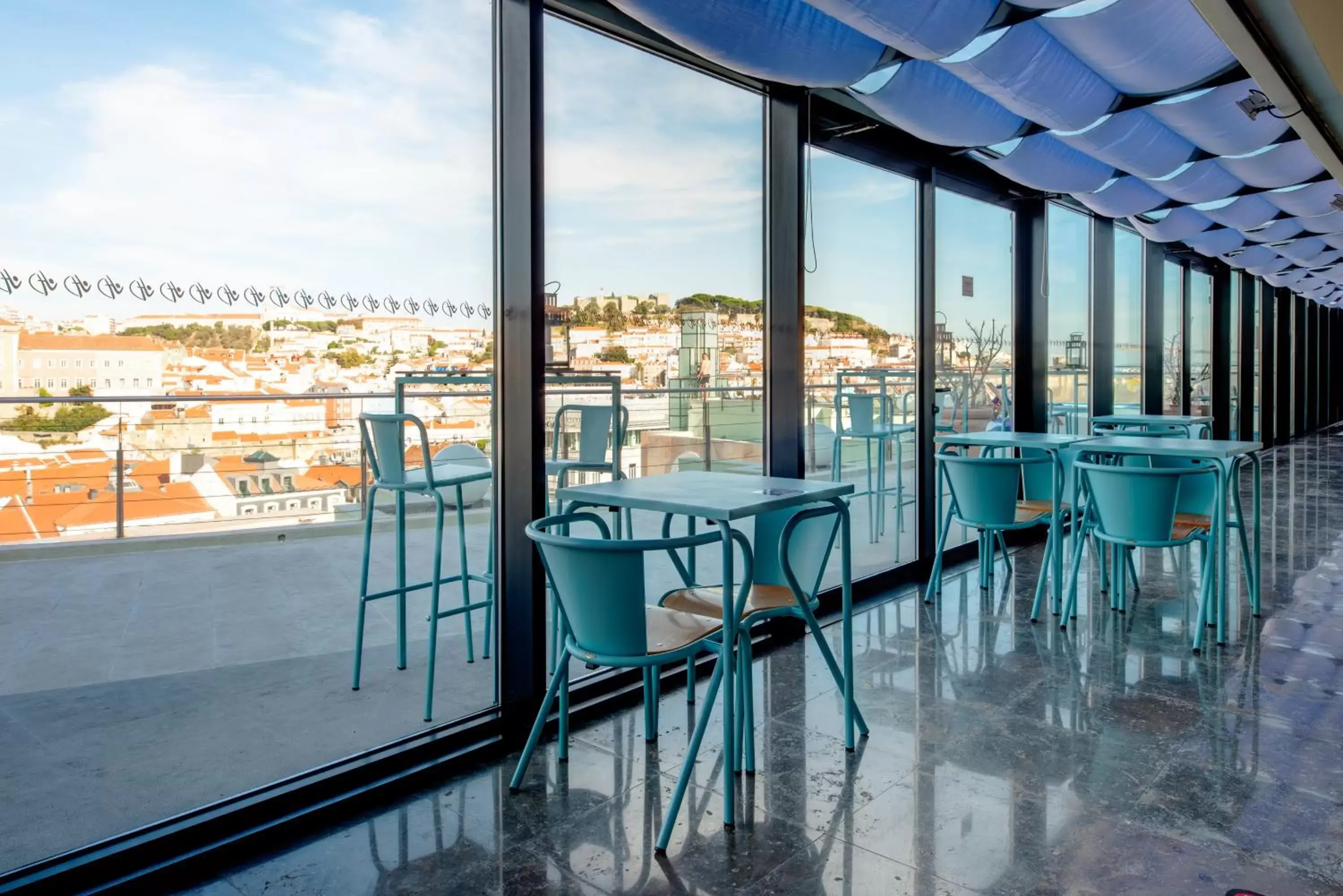 Balcony/Terrace in VIP Executive Eden Aparthotel