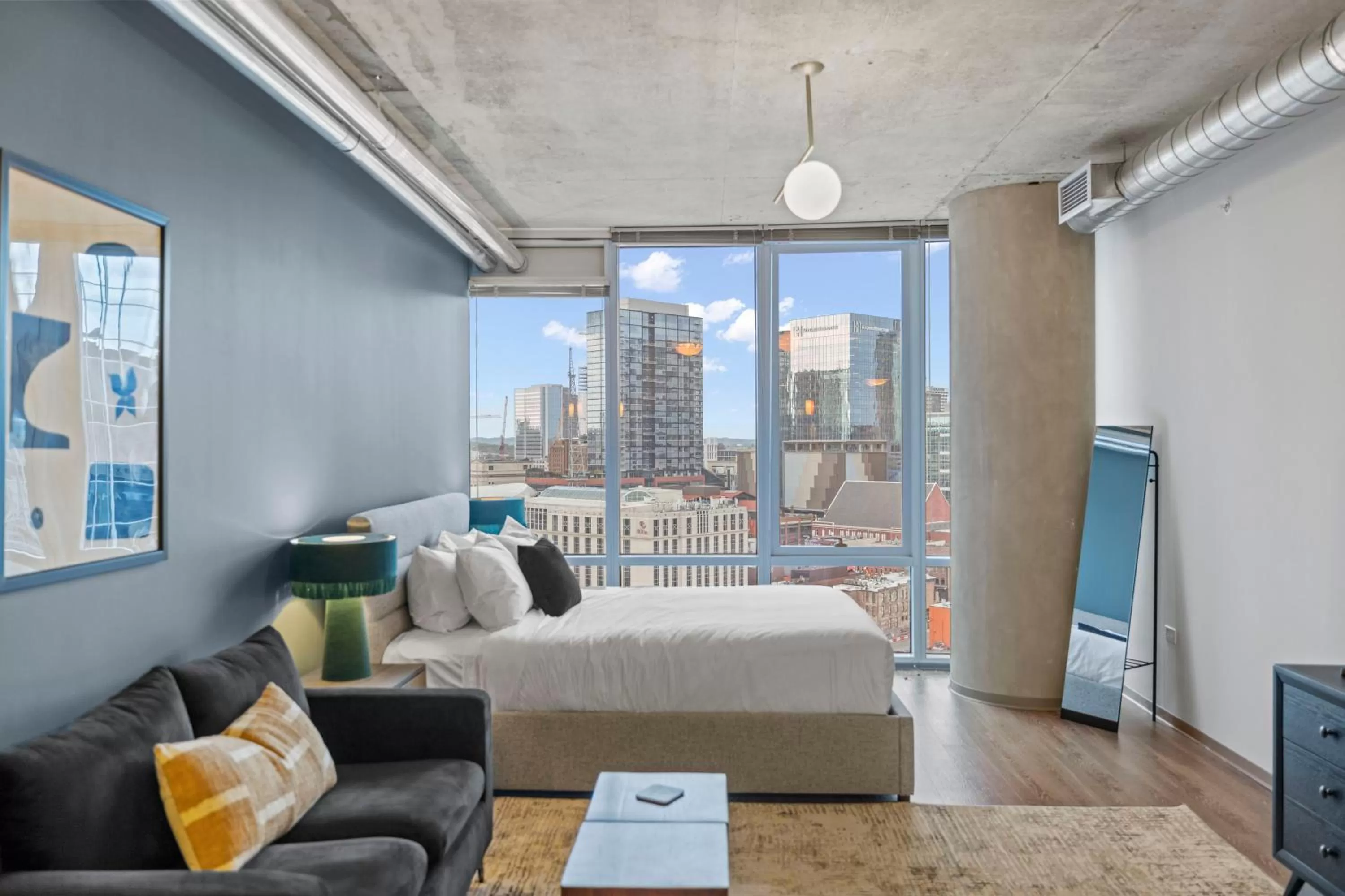 Bed in Placemakr Premier SoBro