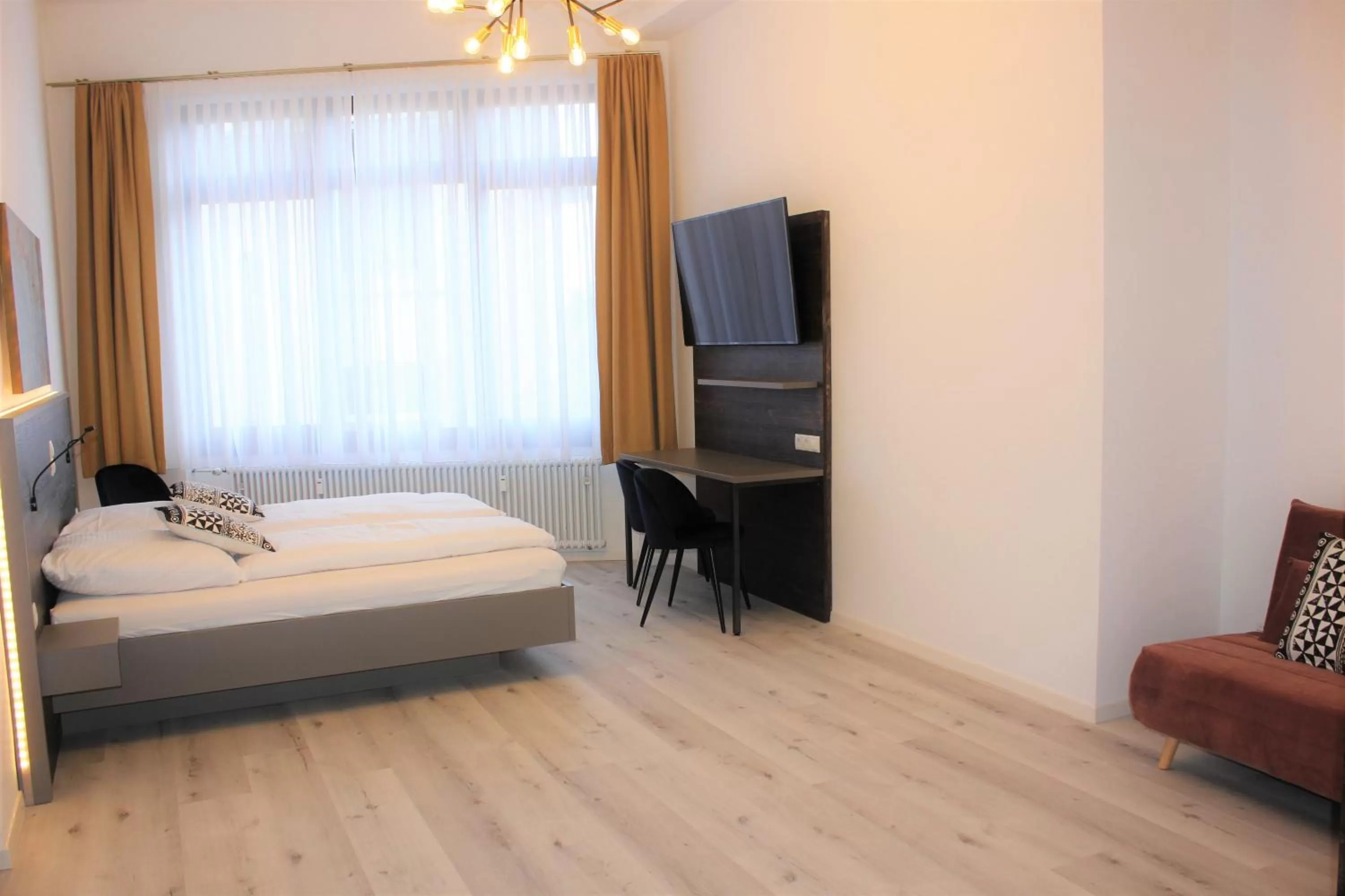 Photo of the whole room, Bed in City Hotel Bamberg