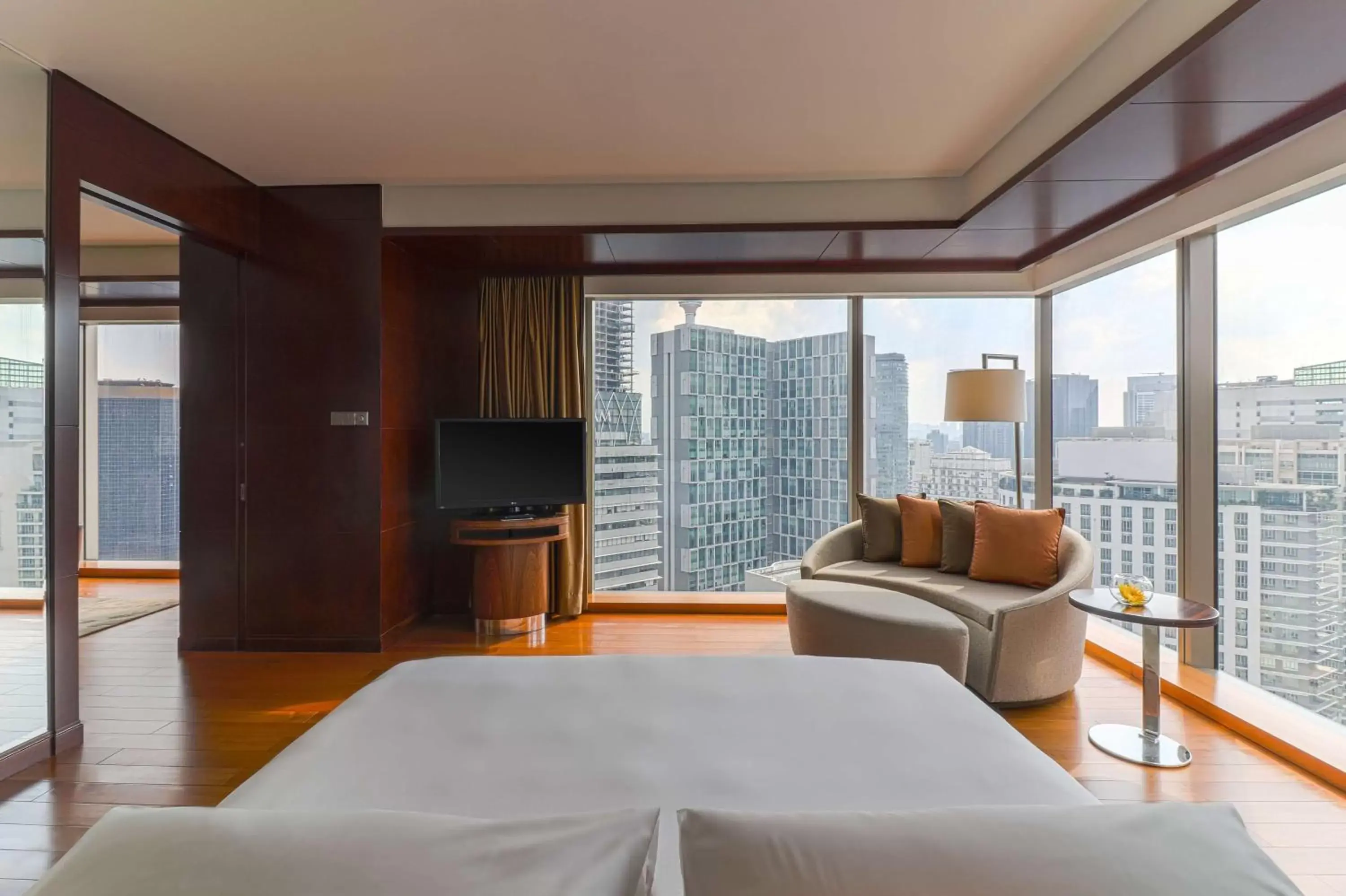 City view, Seating Area in Grand Hyatt Kuala Lumpur