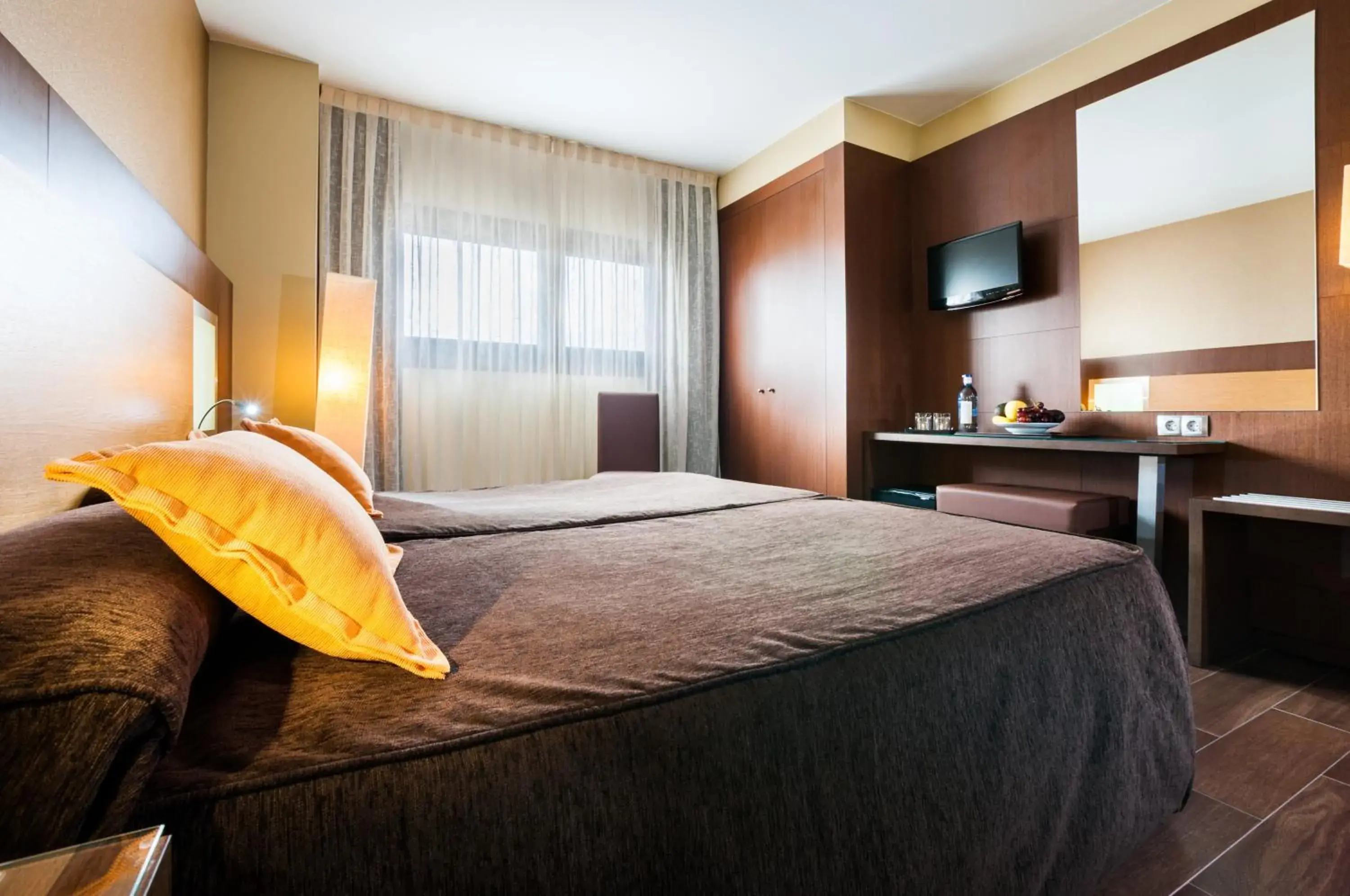 Bedroom, Bed in Hotel Ciudad de Alcañiz