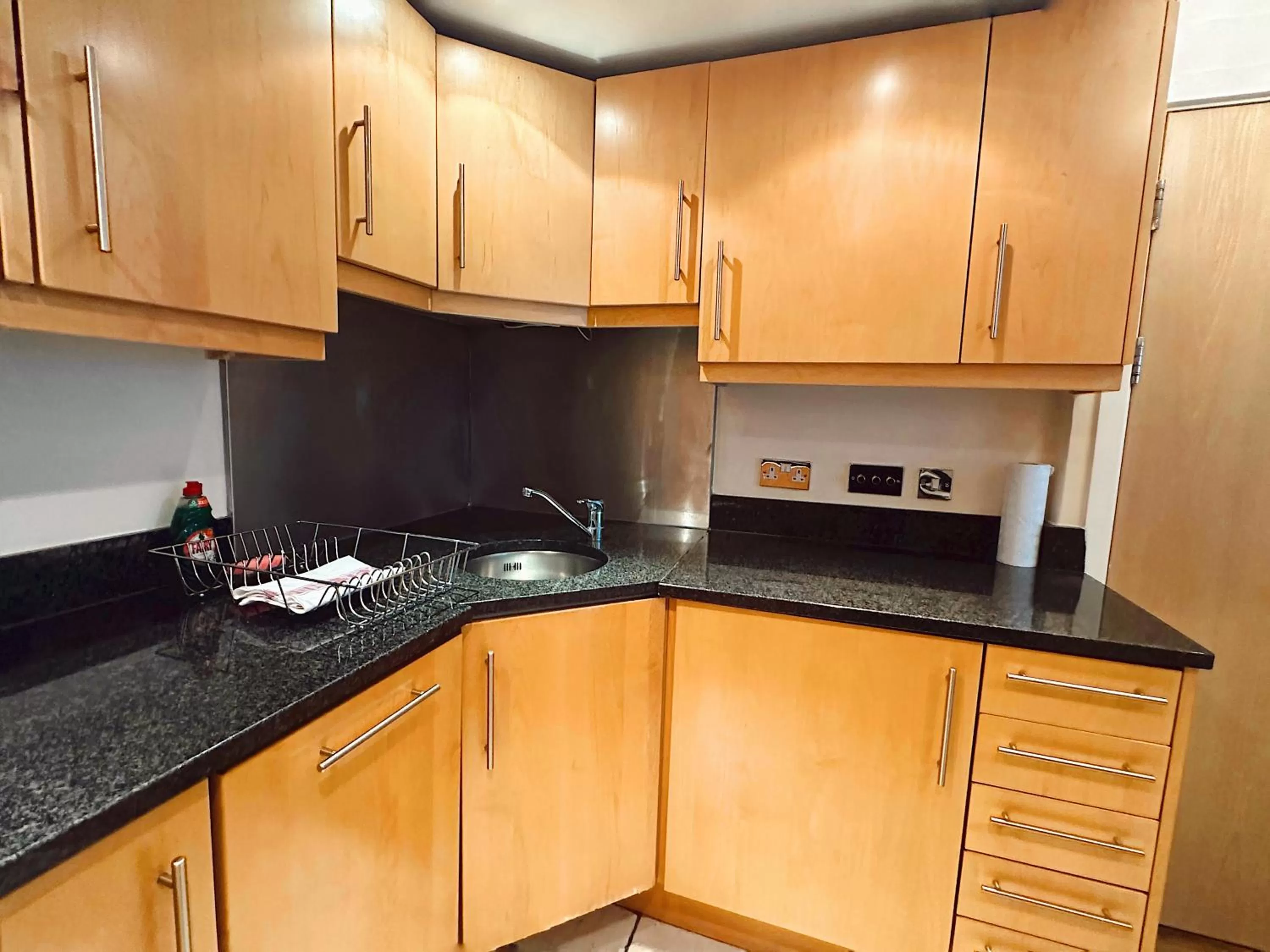 Coffee/tea facilities in Canary Wharf - Luxury Apartments