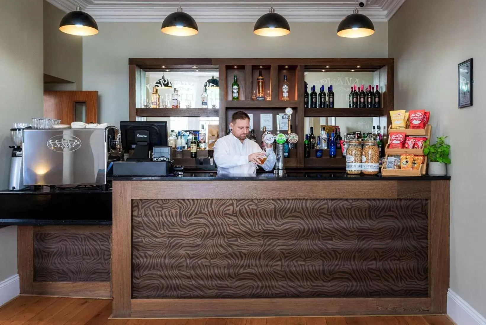 Lounge or bar in Esplanade Hotel Llandudno