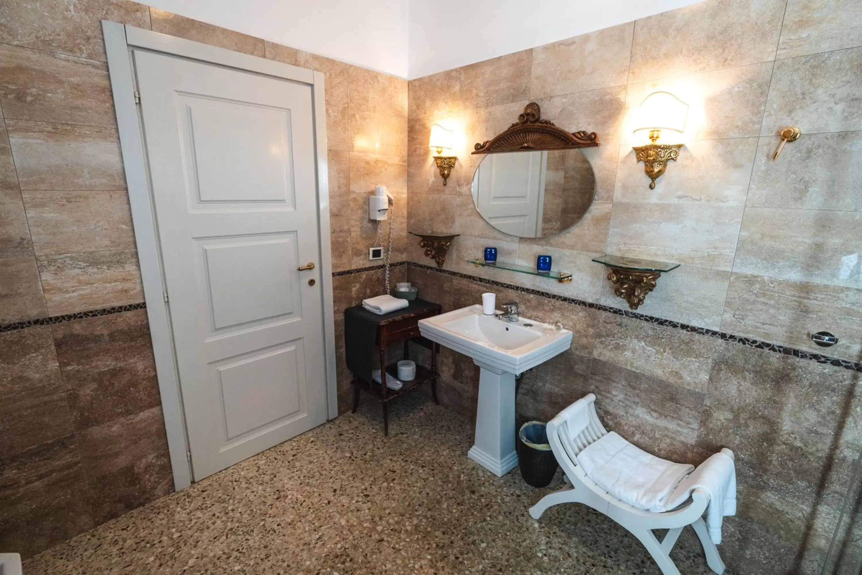 Bathroom in Villa Noctis