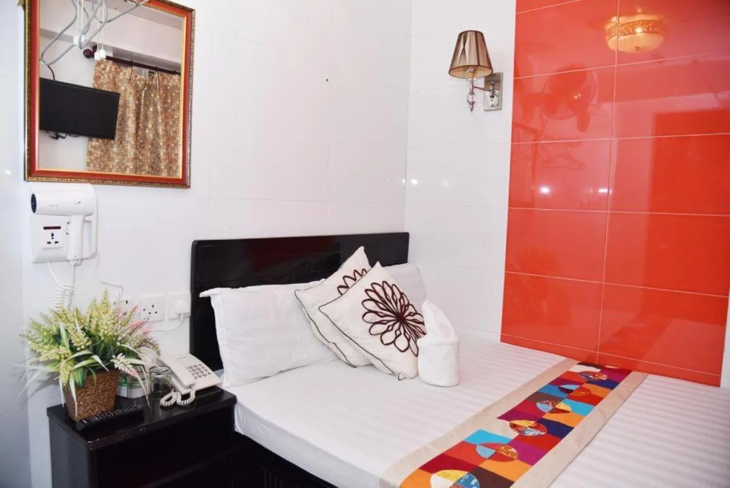 cot, Bed in Premium Lounge