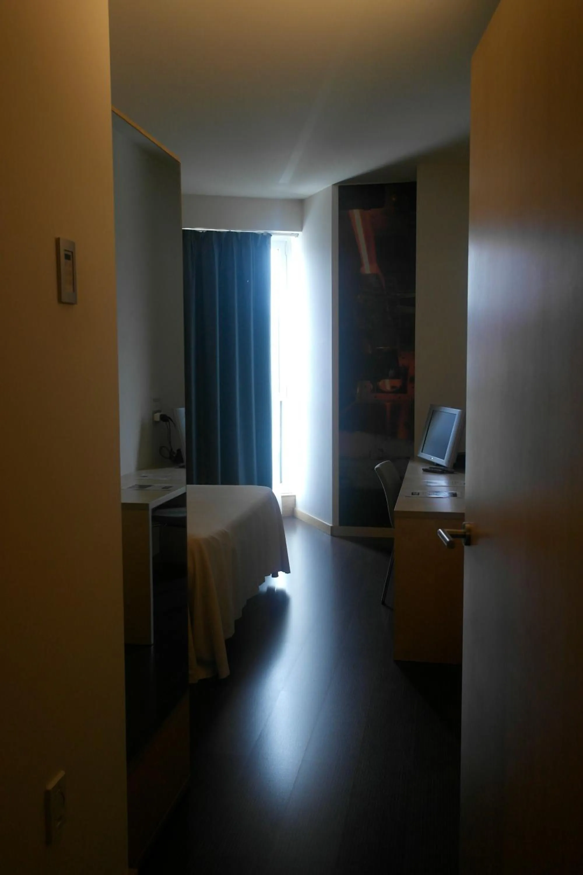 Bedroom, Bed in Gobeo Park