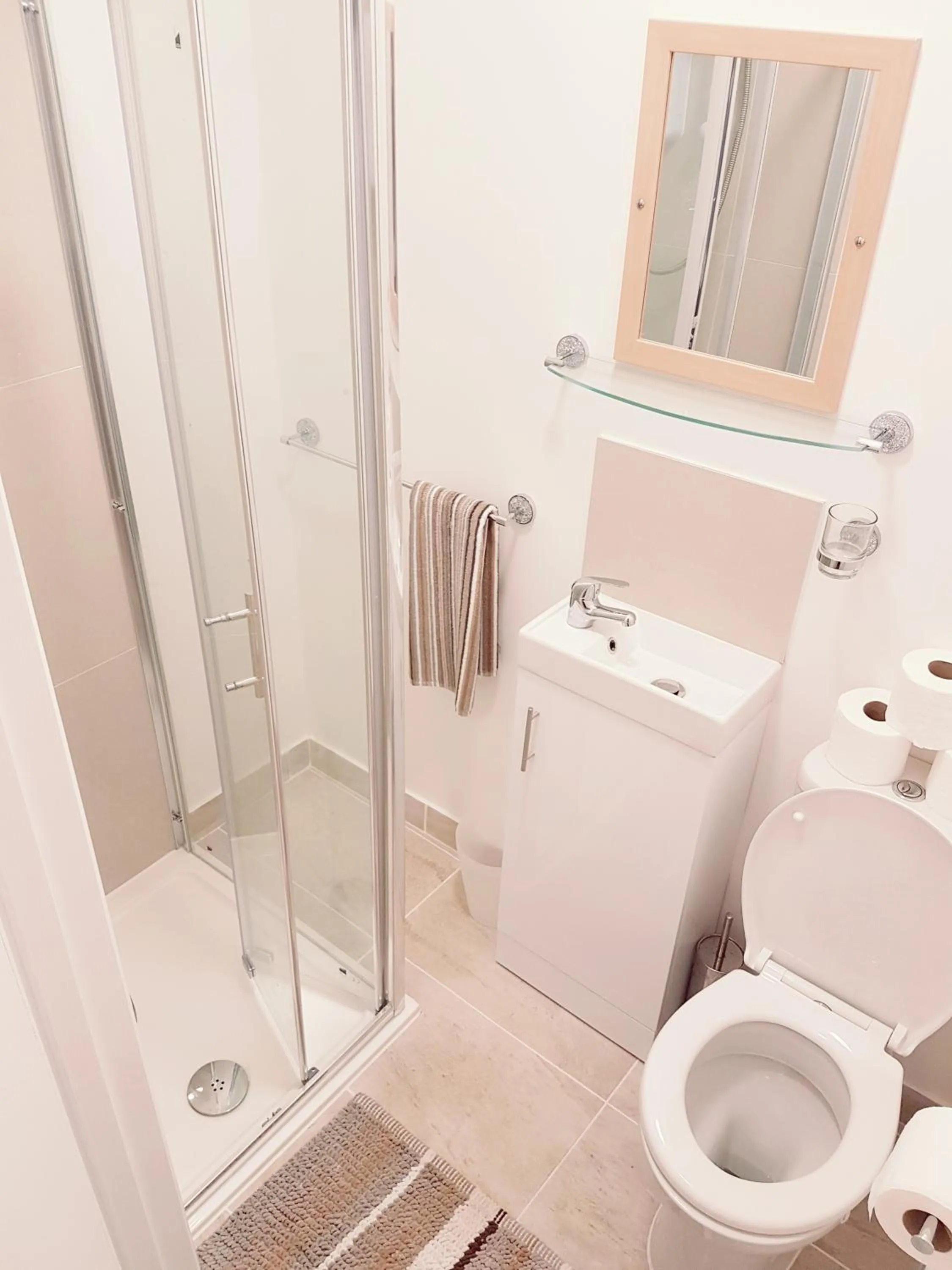 Bathroom in Kathleen House Plus