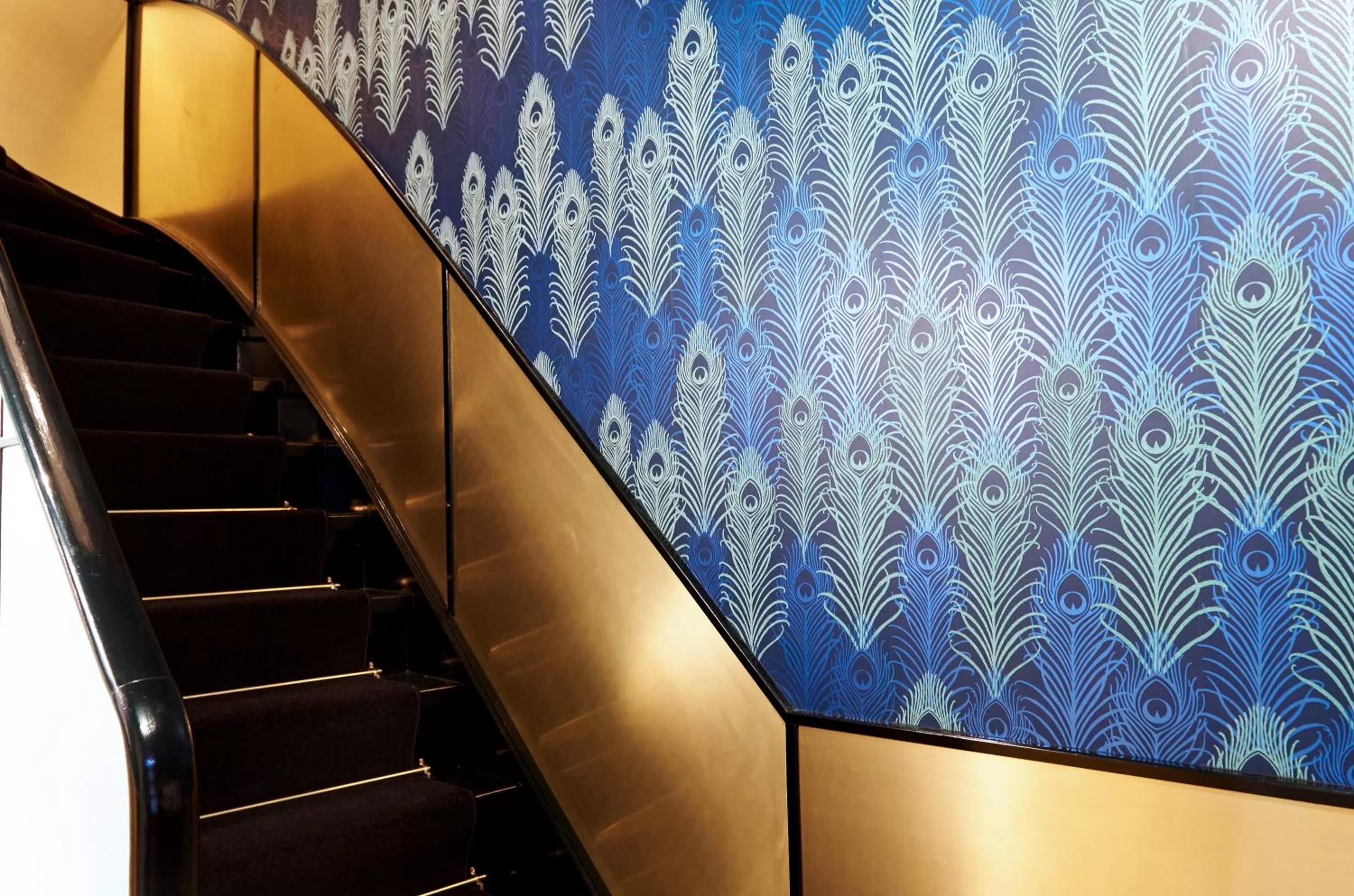 Property building in Five Rooms