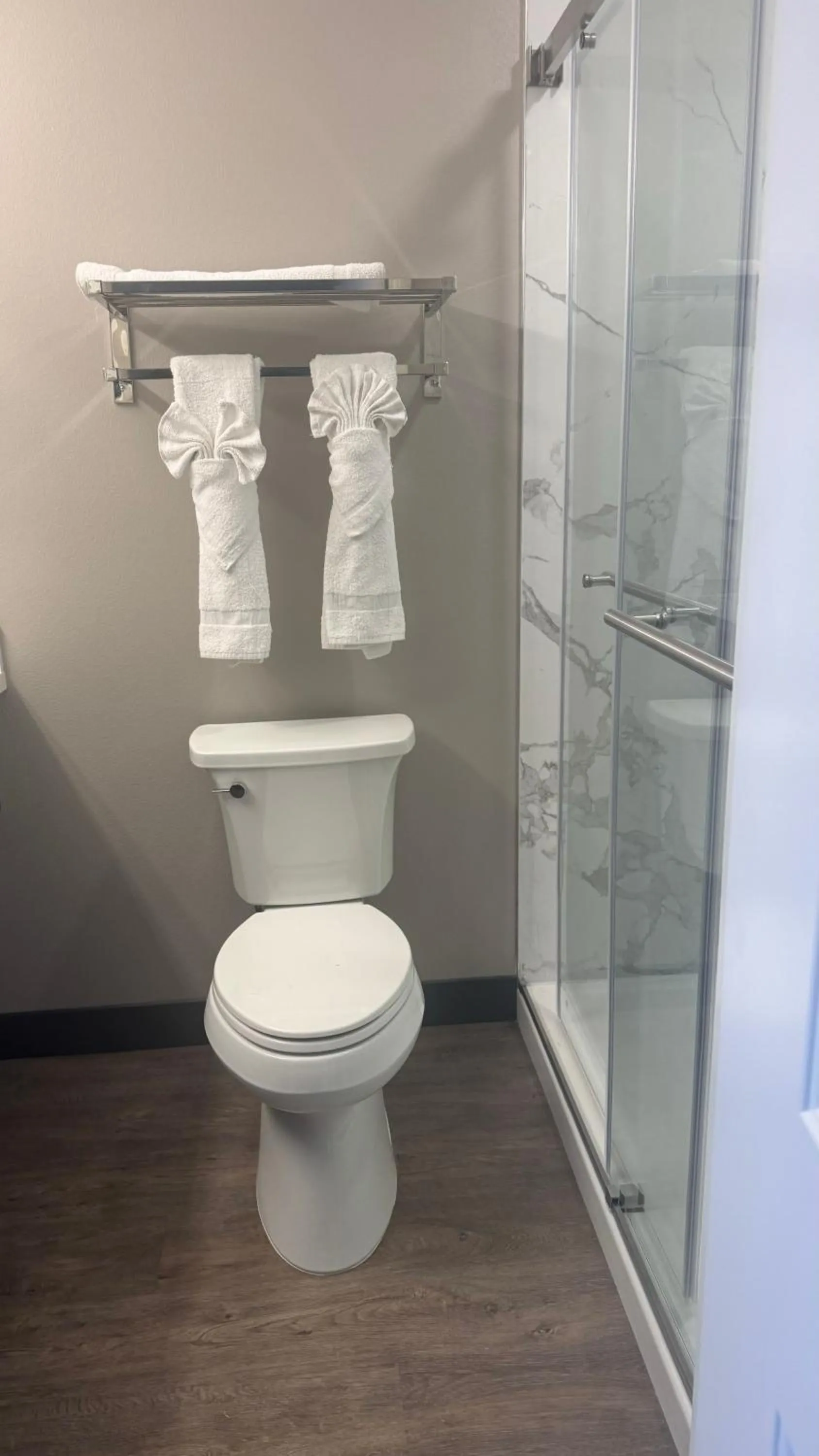 Bathroom in Hotel del SOL