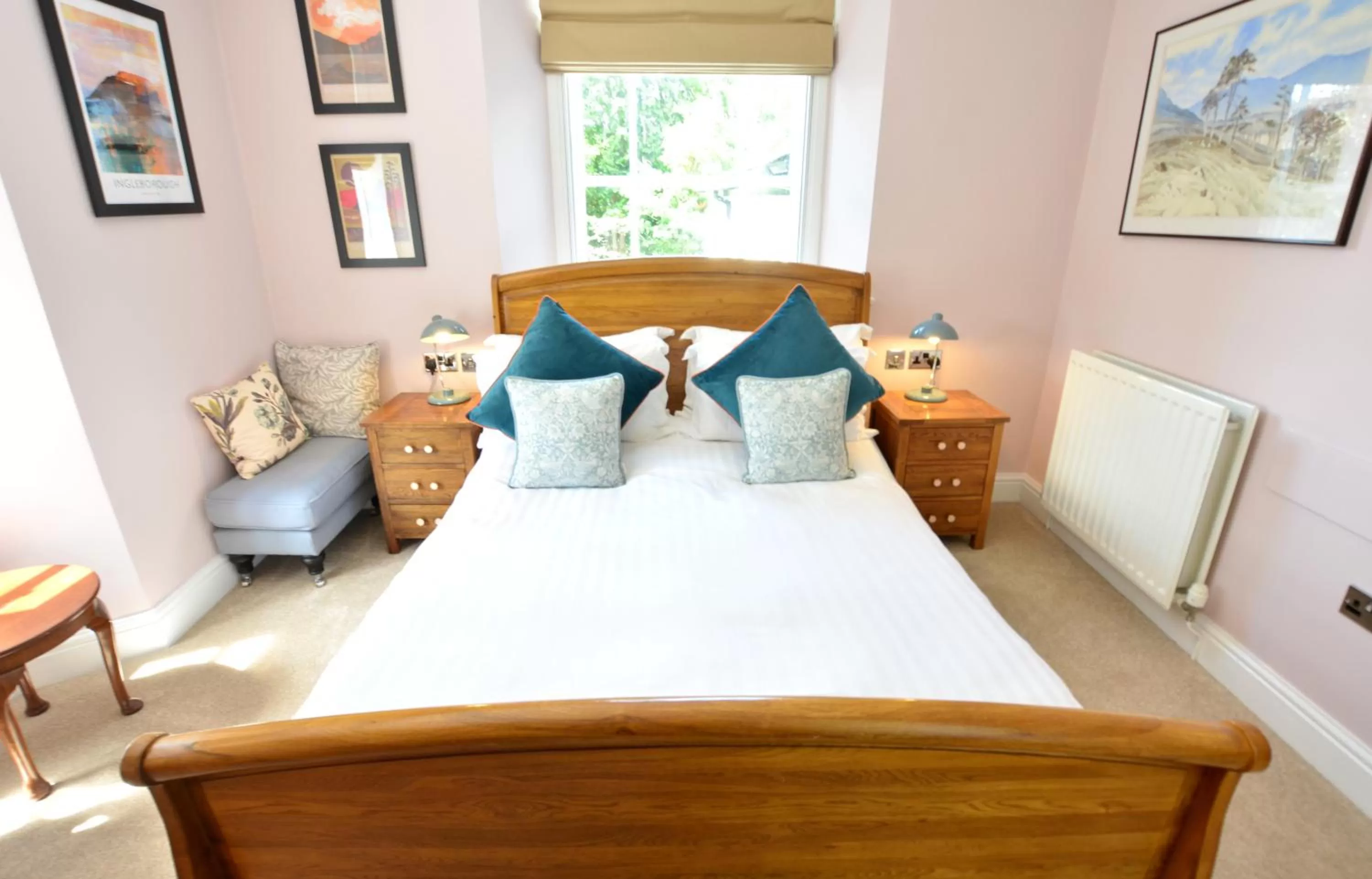 Bed in Fairfield House and Gardens