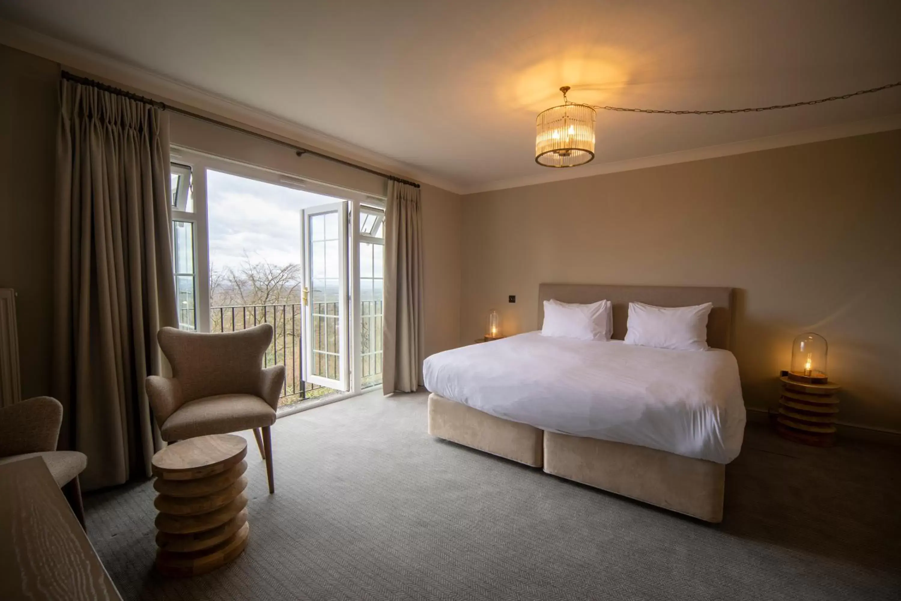 Photo of the whole room, Bed in Cottage In The Wood