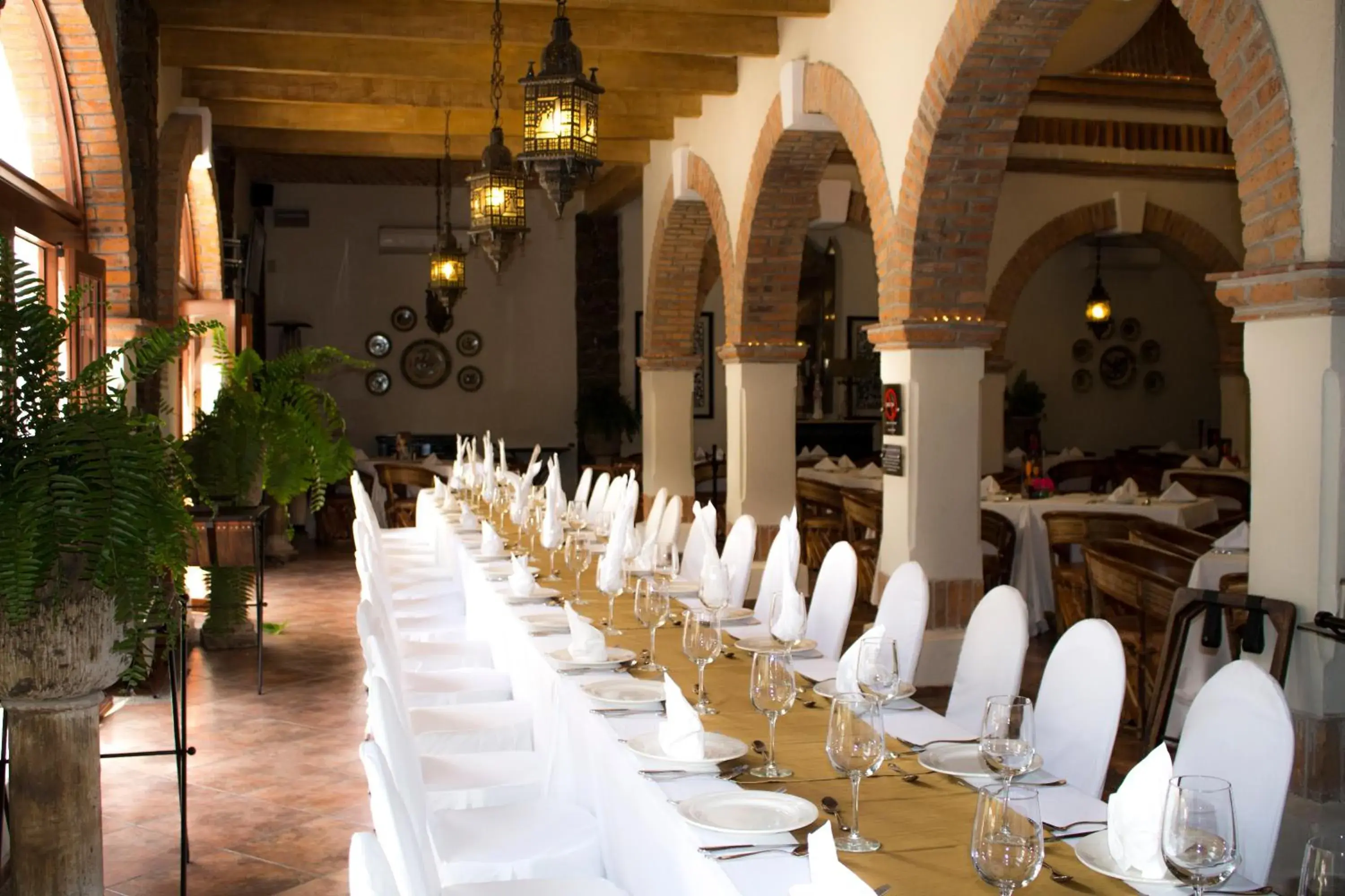 Banquet/Function facilities, Restaurant/Places to Eat in Imperio De Angeles