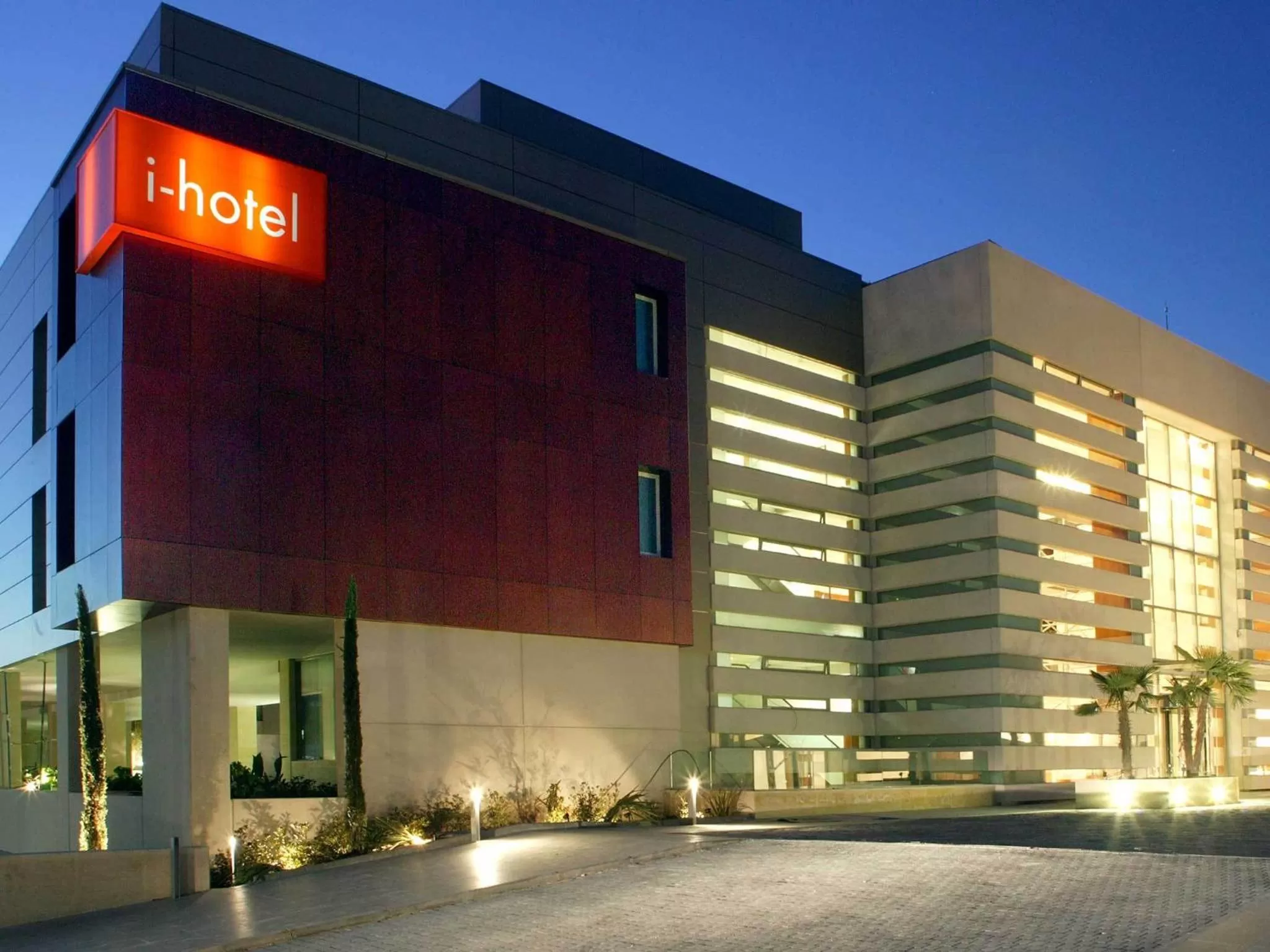 Property building in Eurostars i-hotel Madrid