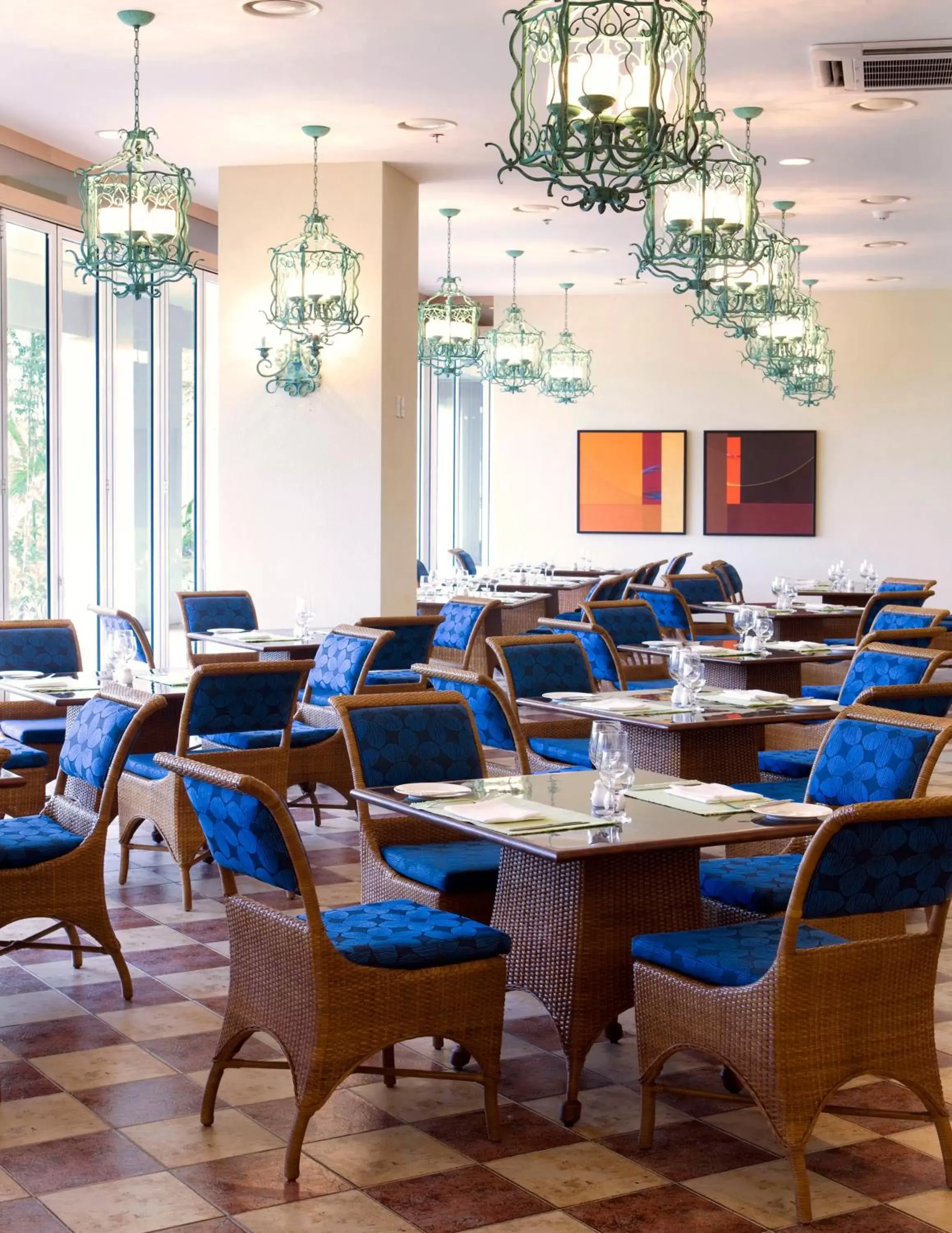 Restaurant/places to eat in Jpark Island Resort & Waterpark Cebu Restaurant/places to eat in Jpark Island Resort & Waterpark Cebu