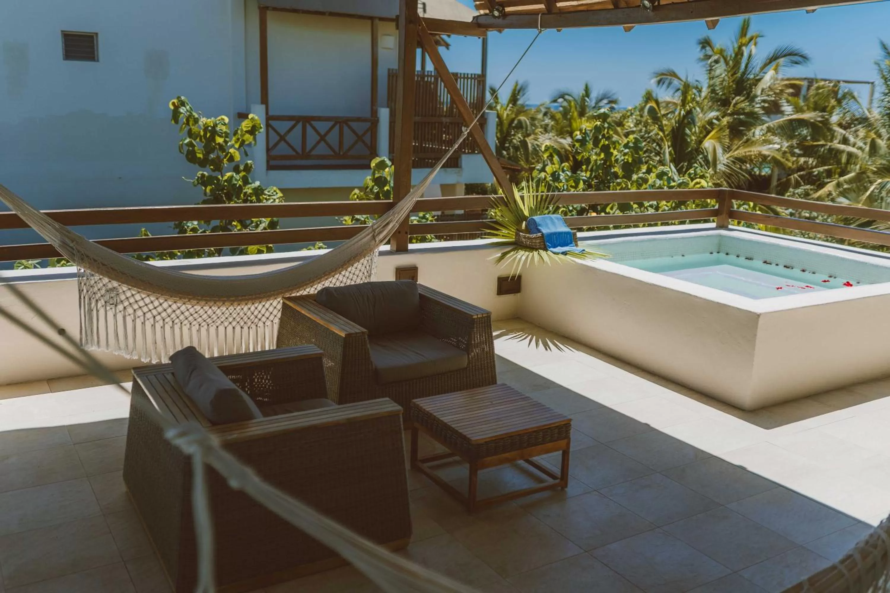 Balcony/Terrace in Jashita Hotel