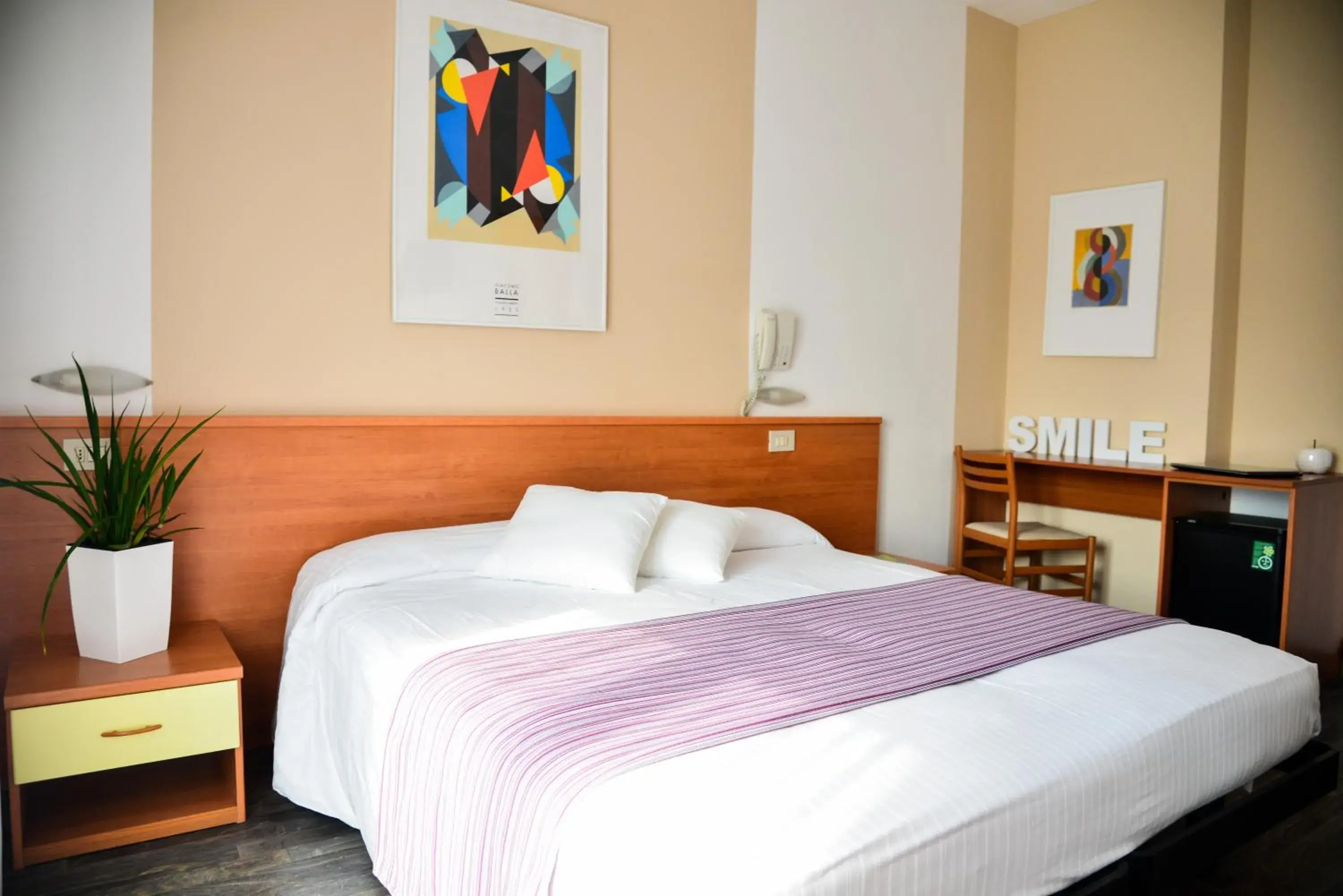 Bed in Hotel Domingo