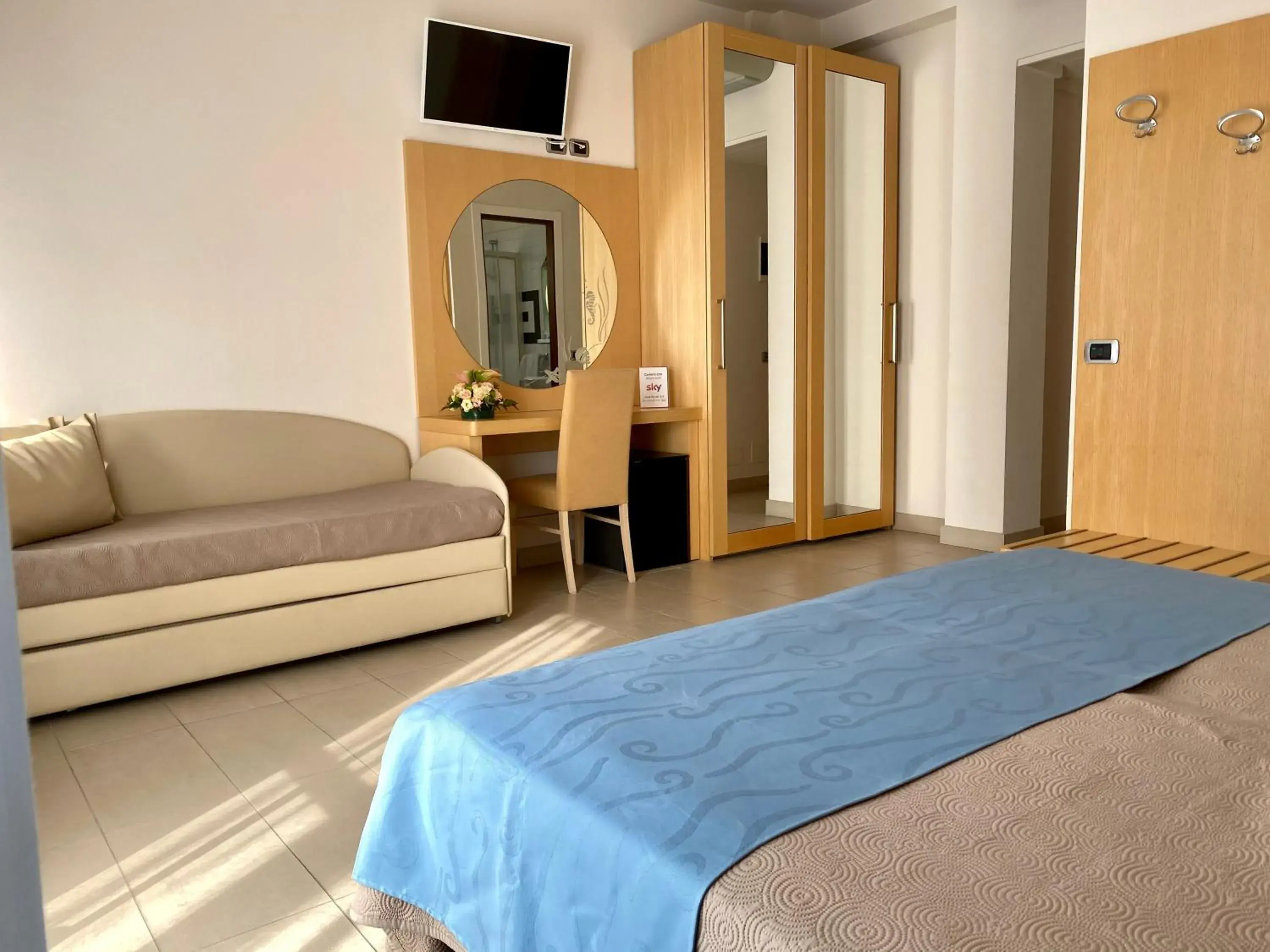 Bed in Hotel Granada
