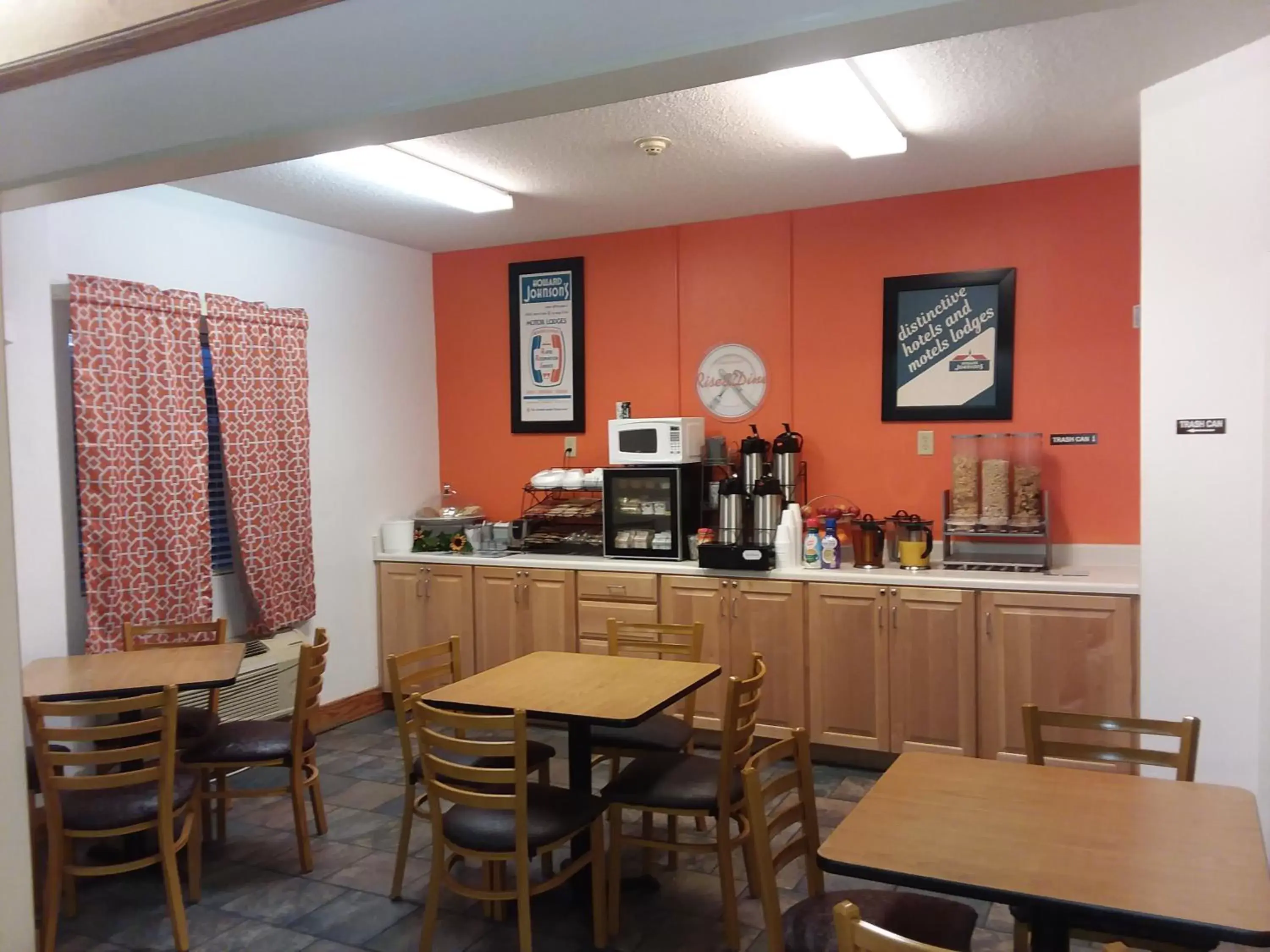 Breakfast, Restaurant/Places to Eat in Howard Johnson by Wyndham Tifton