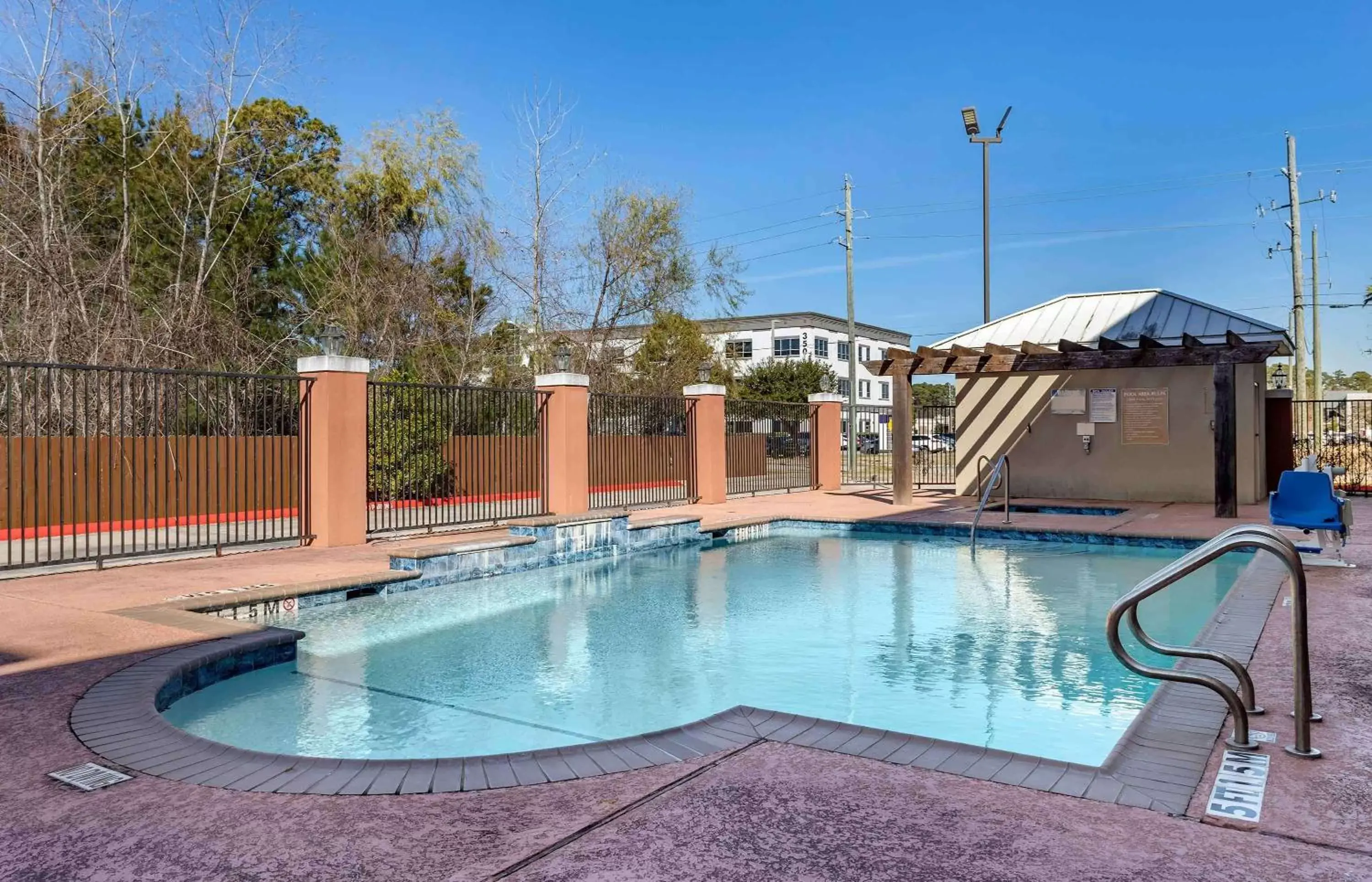 Pool view, Swimming Pool in Extended Stay America Suites - Houston - Kingwood