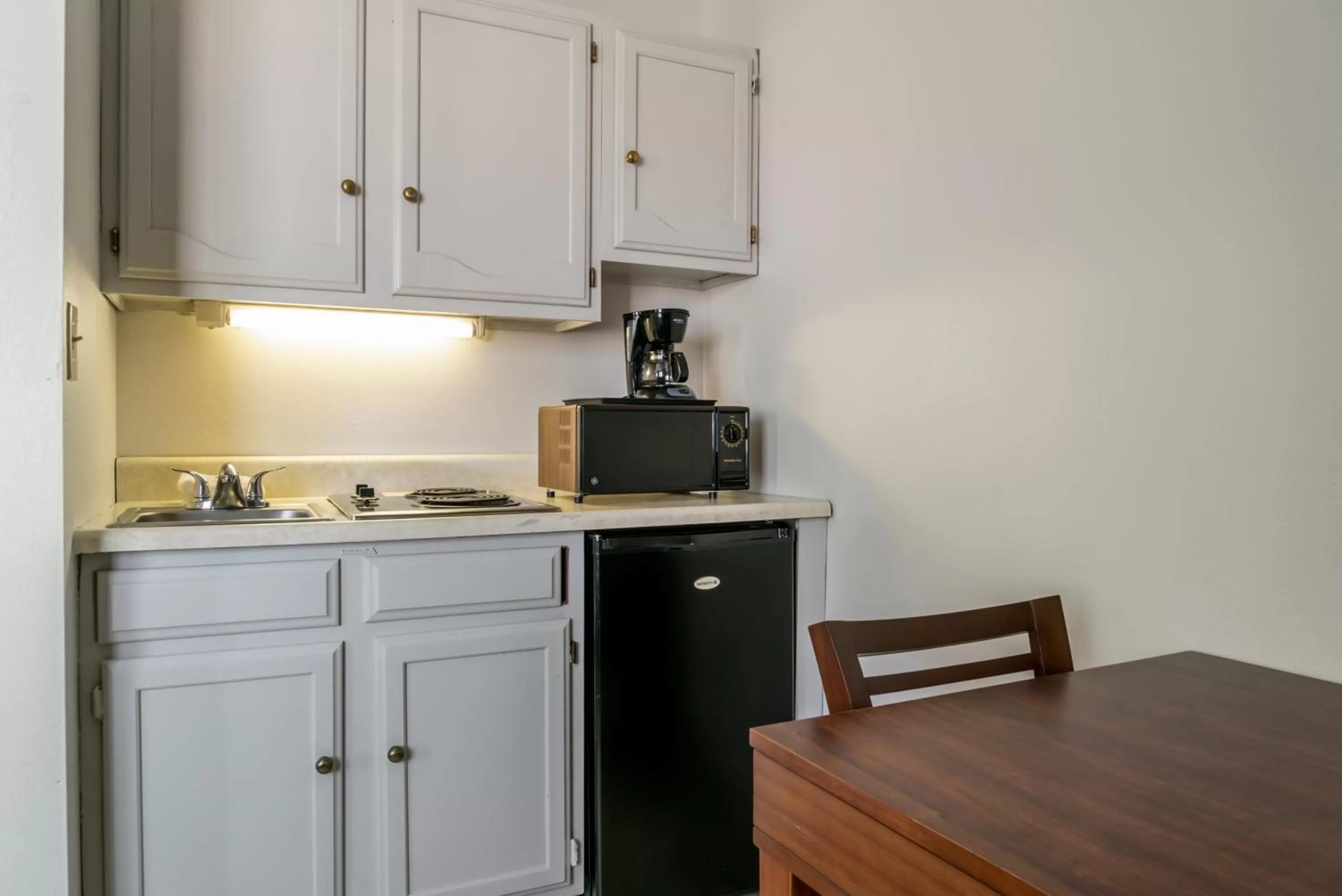 Kitchen or kitchenette in Comfort Inn East Oregon - Toledo