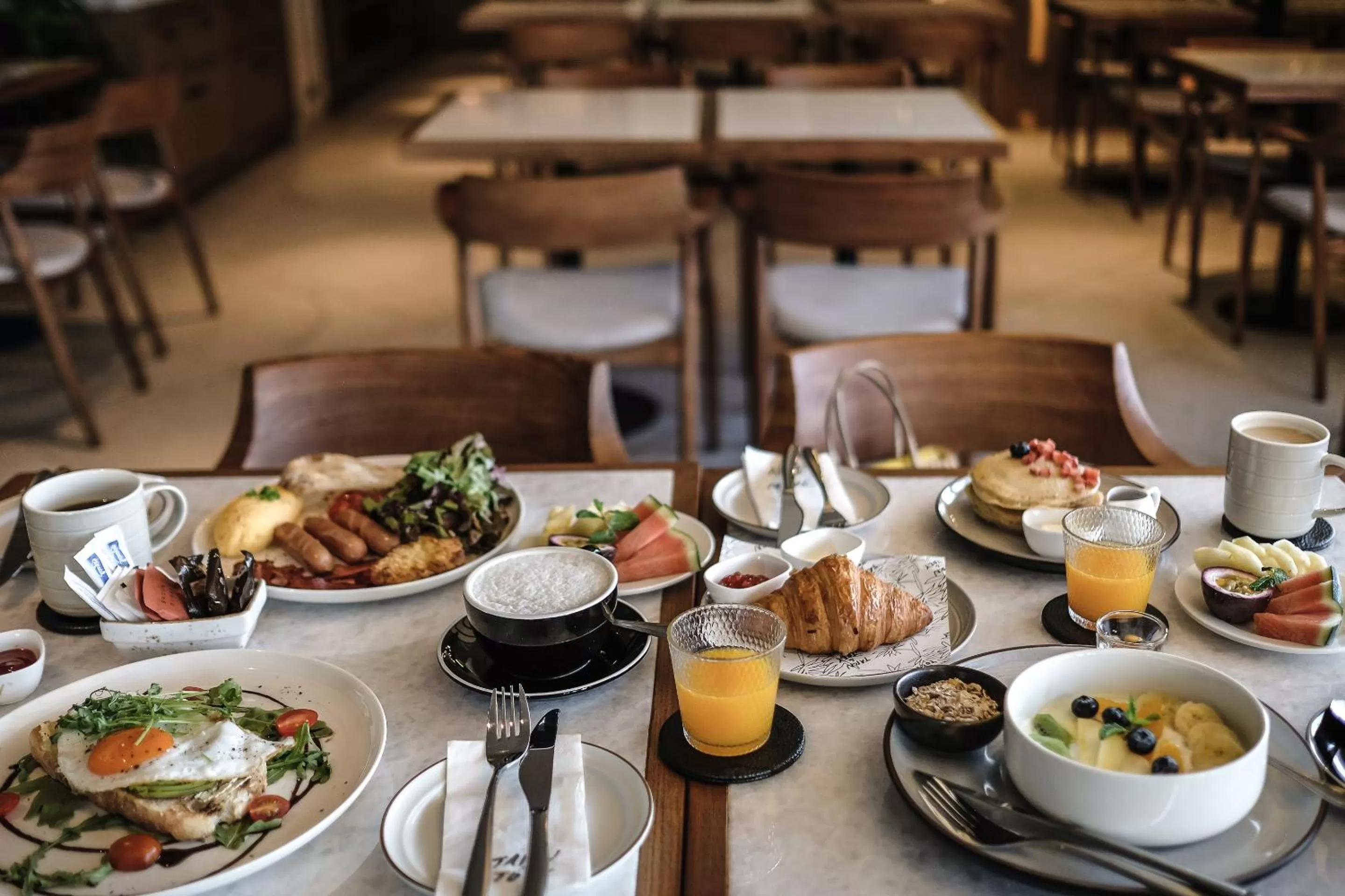 Restaurant/places to eat in Casa 17 Hotel Bangkok