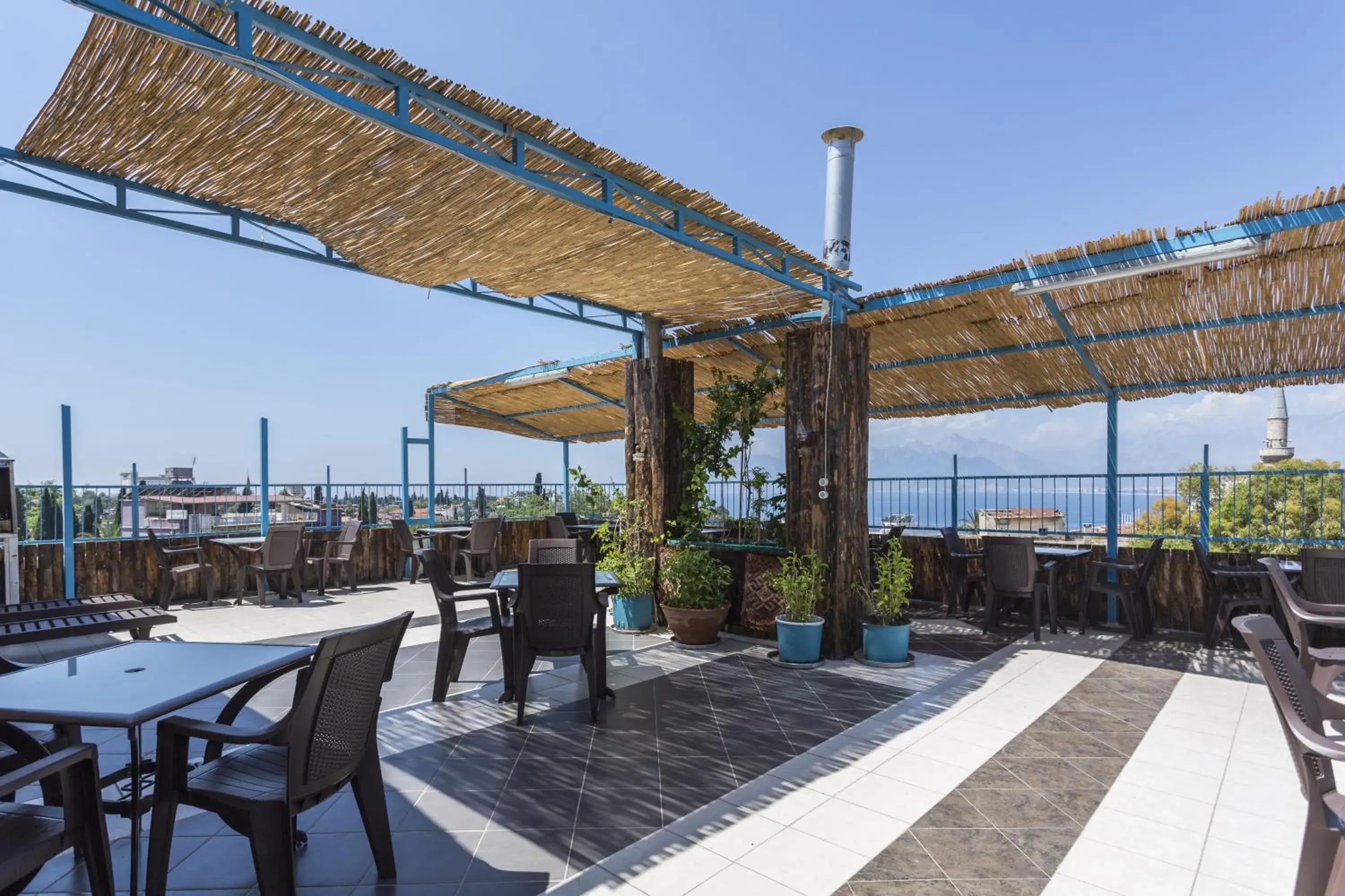 Balcony/Terrace, Restaurant/Places to Eat in Hotel Twenty