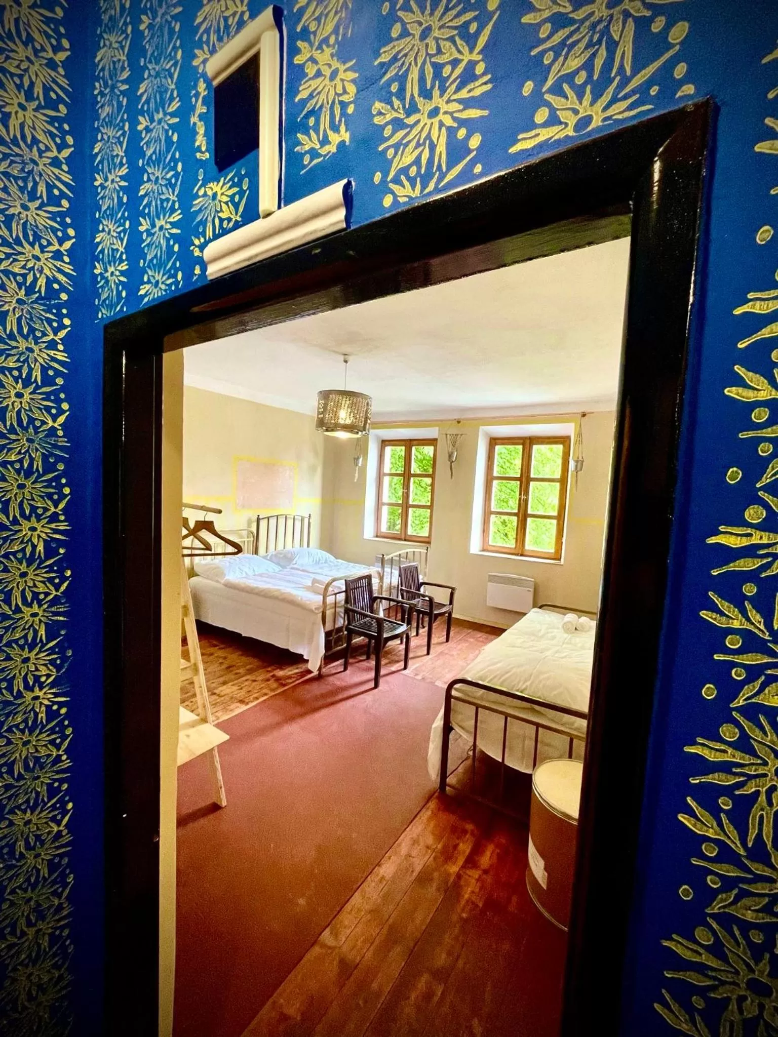 Bed in HARABURDI® Recyclart Hotel