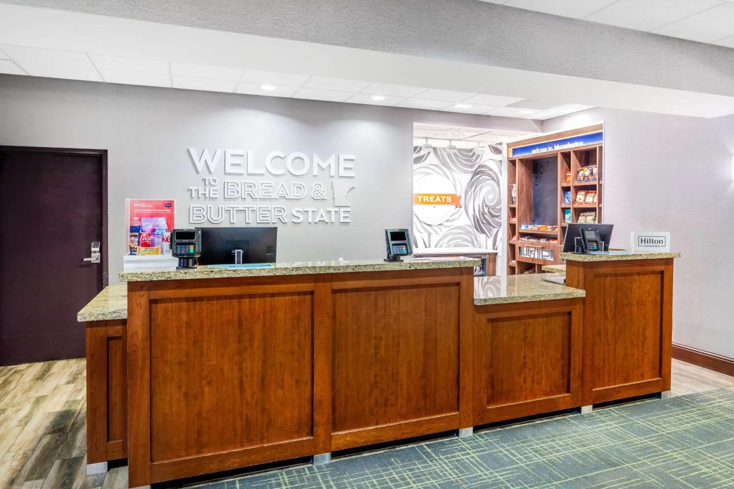 Lobby or reception, Lobby/Reception in Hampton Inn & Suites Minneapolis St. Paul Airport - Mall of America