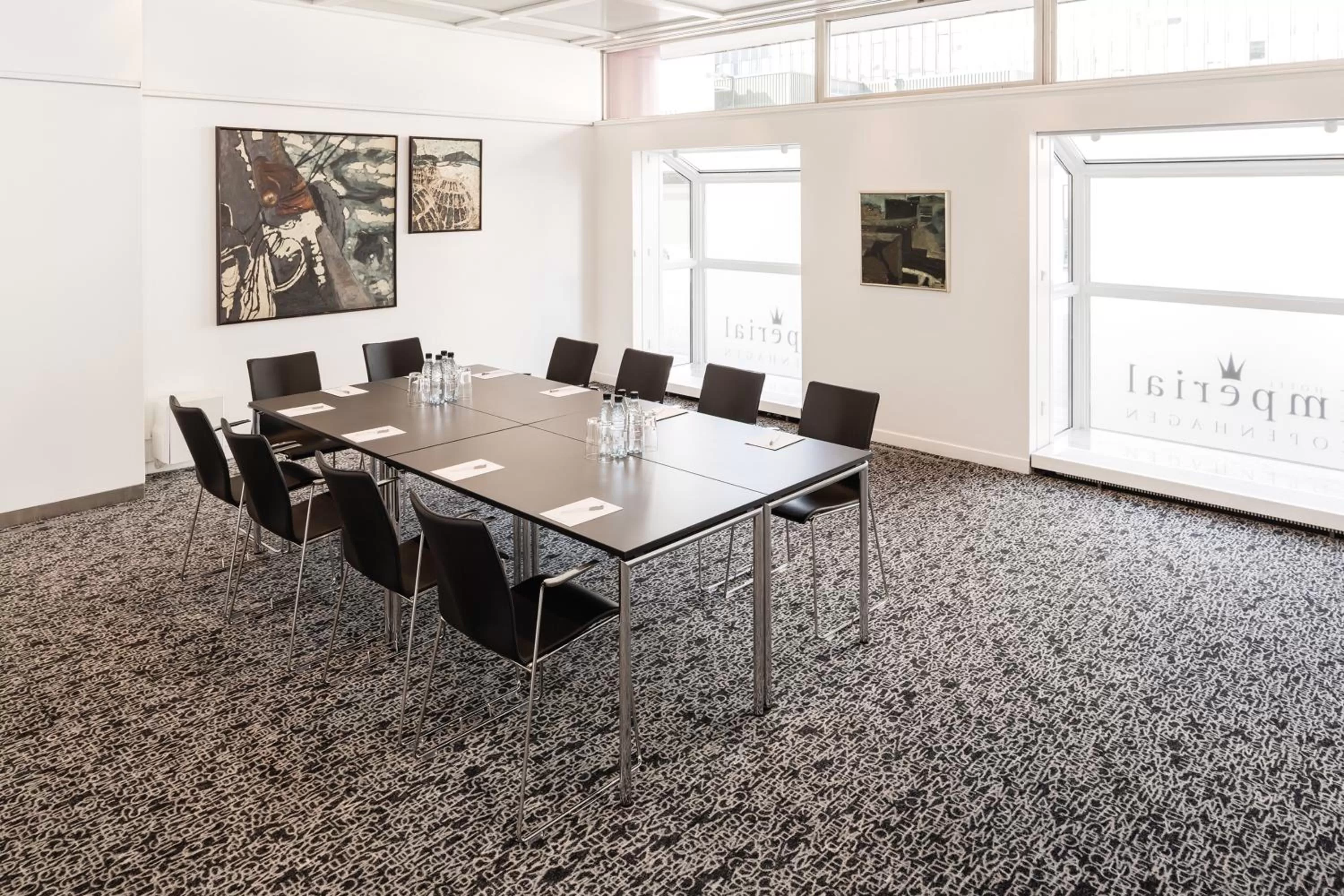 Area and facilities in Imperial Hotel